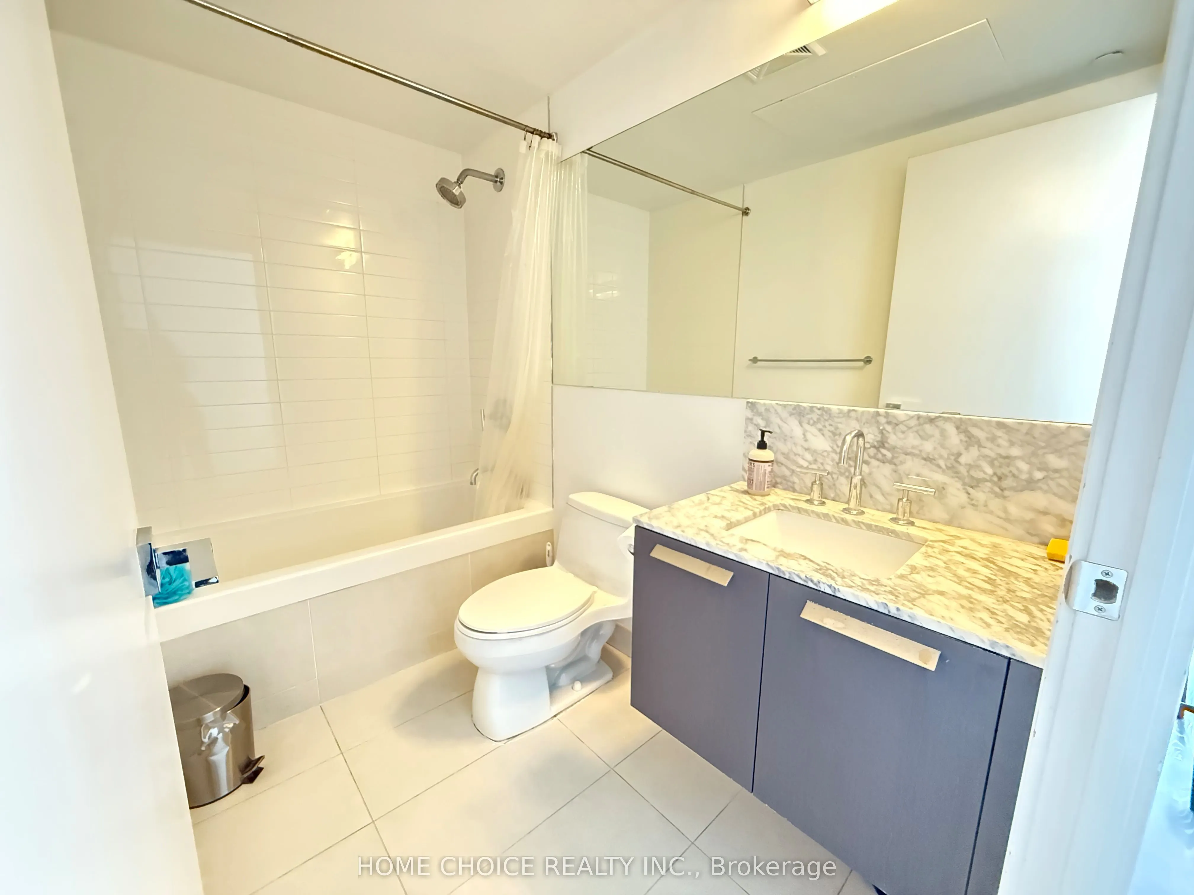 42 Charles Street E, #1405