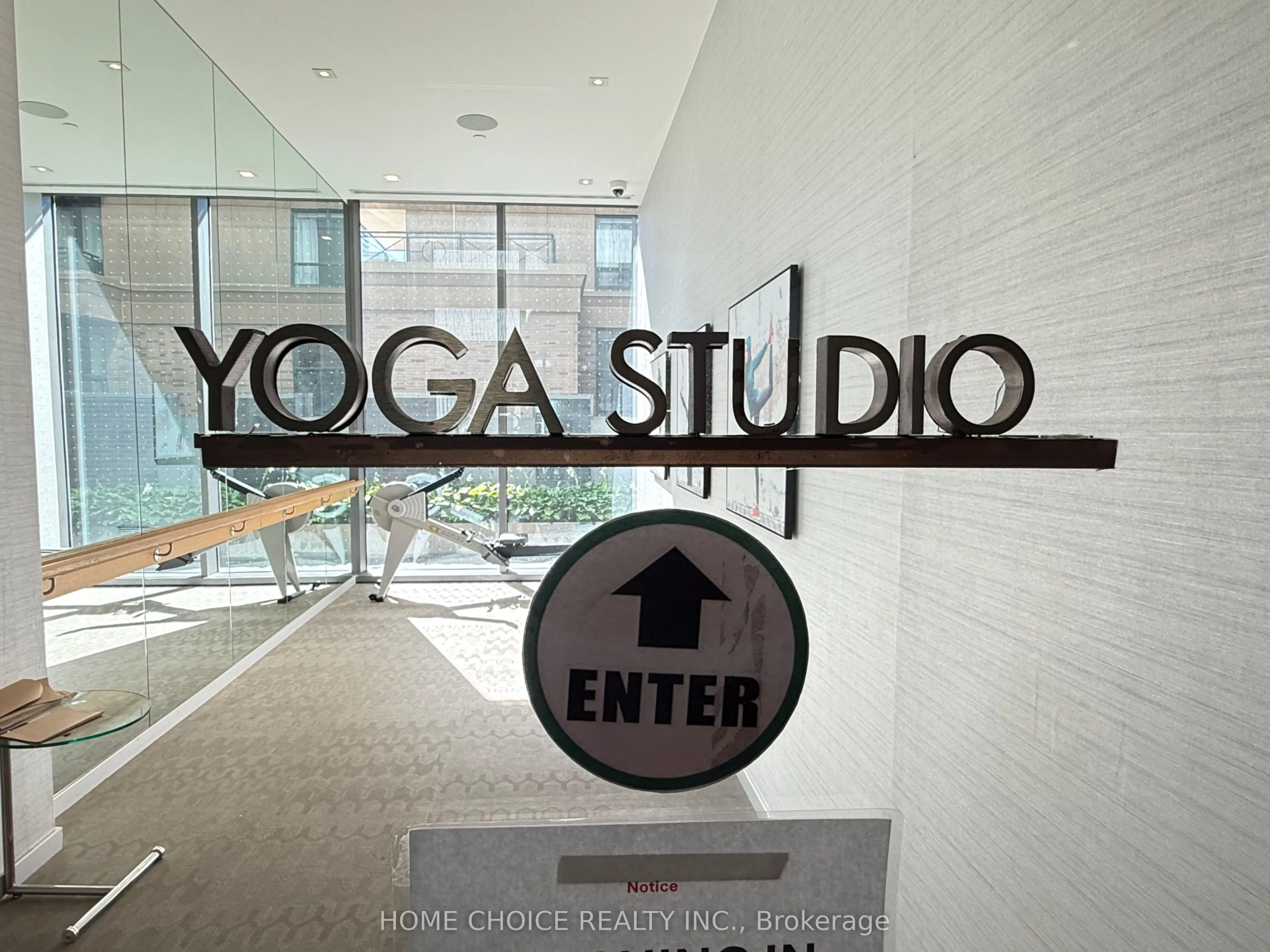 42 Charles Street E, #1405