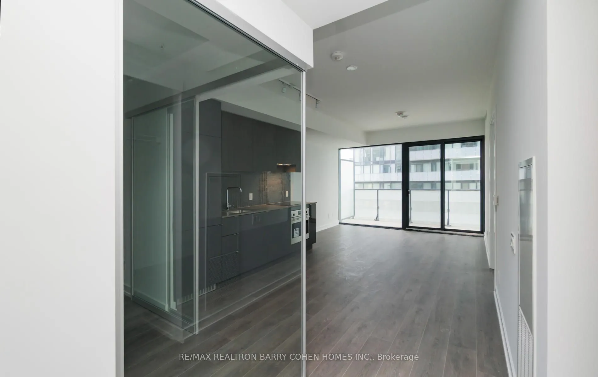 161 Roehampton Avenue, #1807