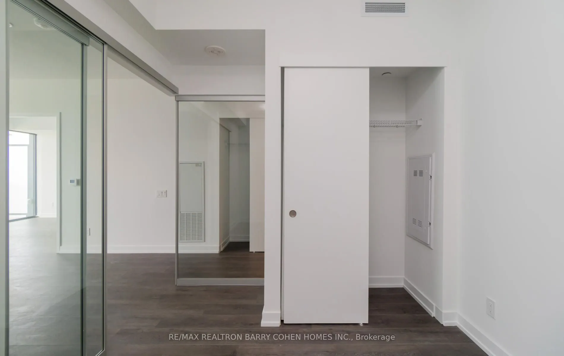 161 Roehampton Avenue, #1807