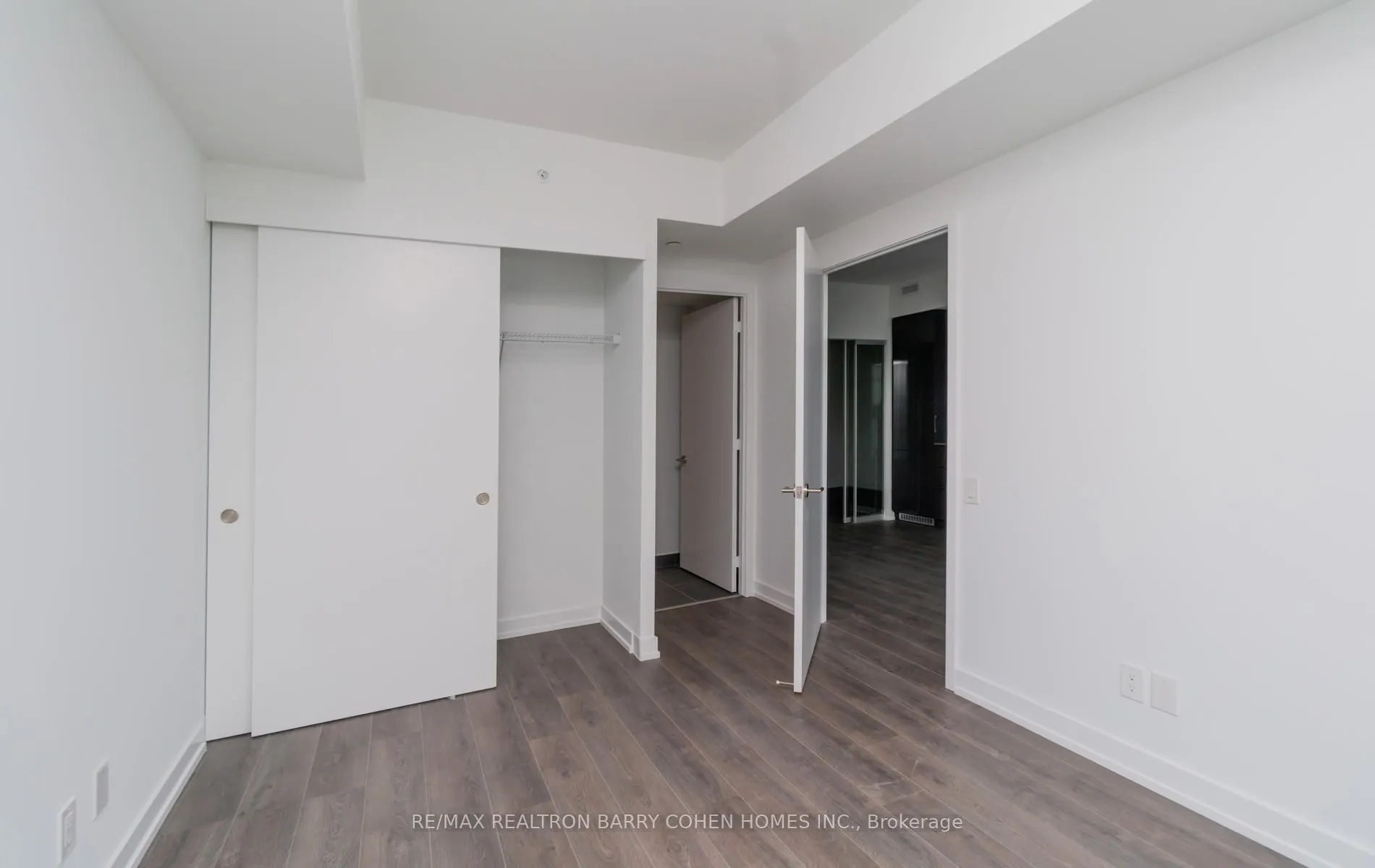 161 Roehampton Avenue, #1807