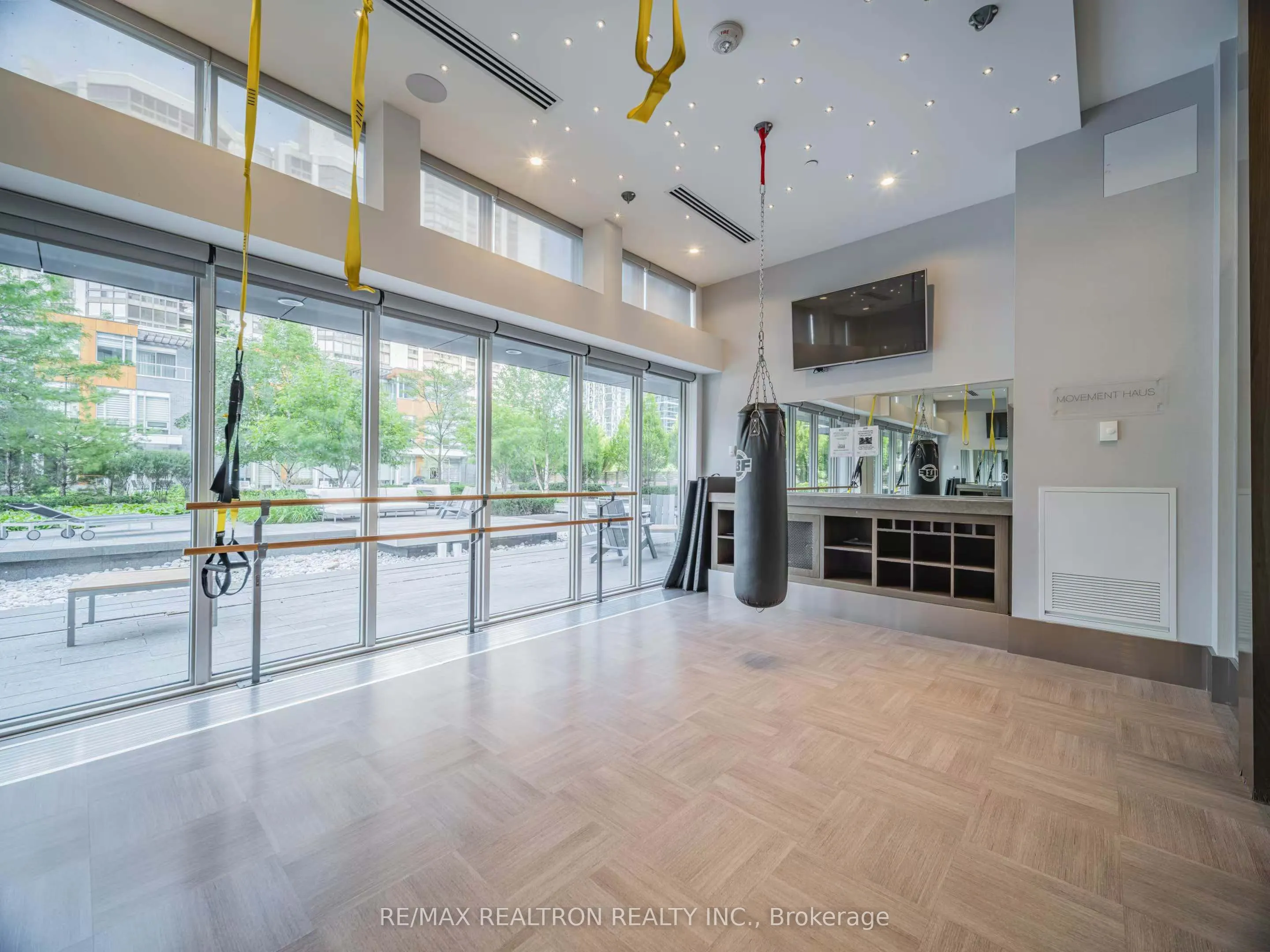 88 Sheppard Avenue E, #2807