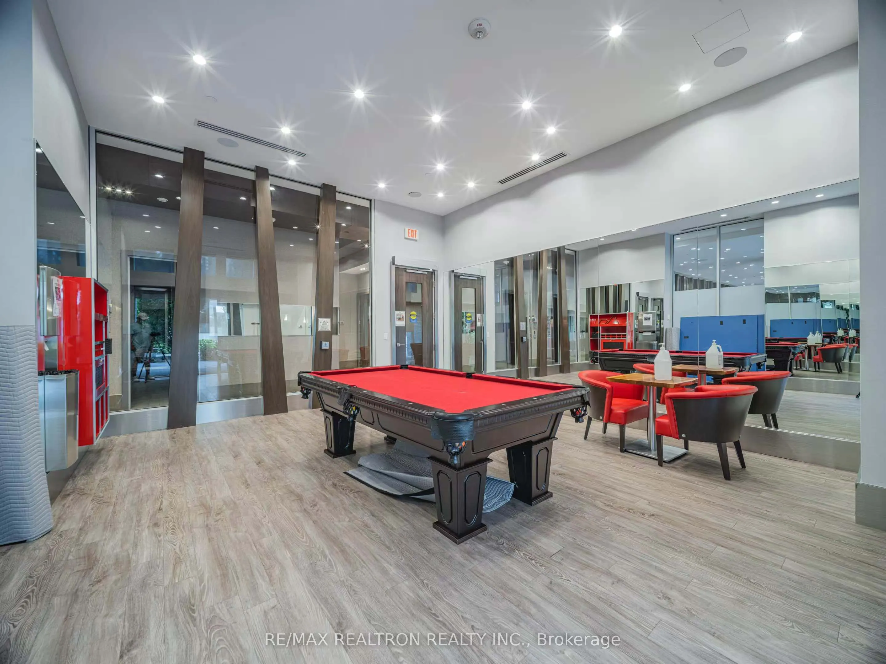 88 Sheppard Avenue E, #2807
