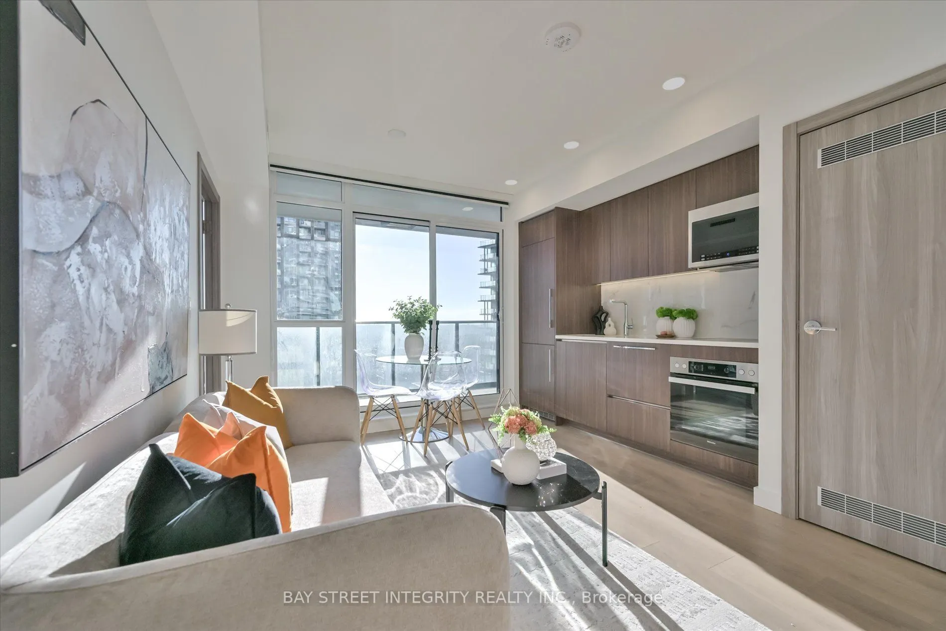 38 Widmer Street, #3507