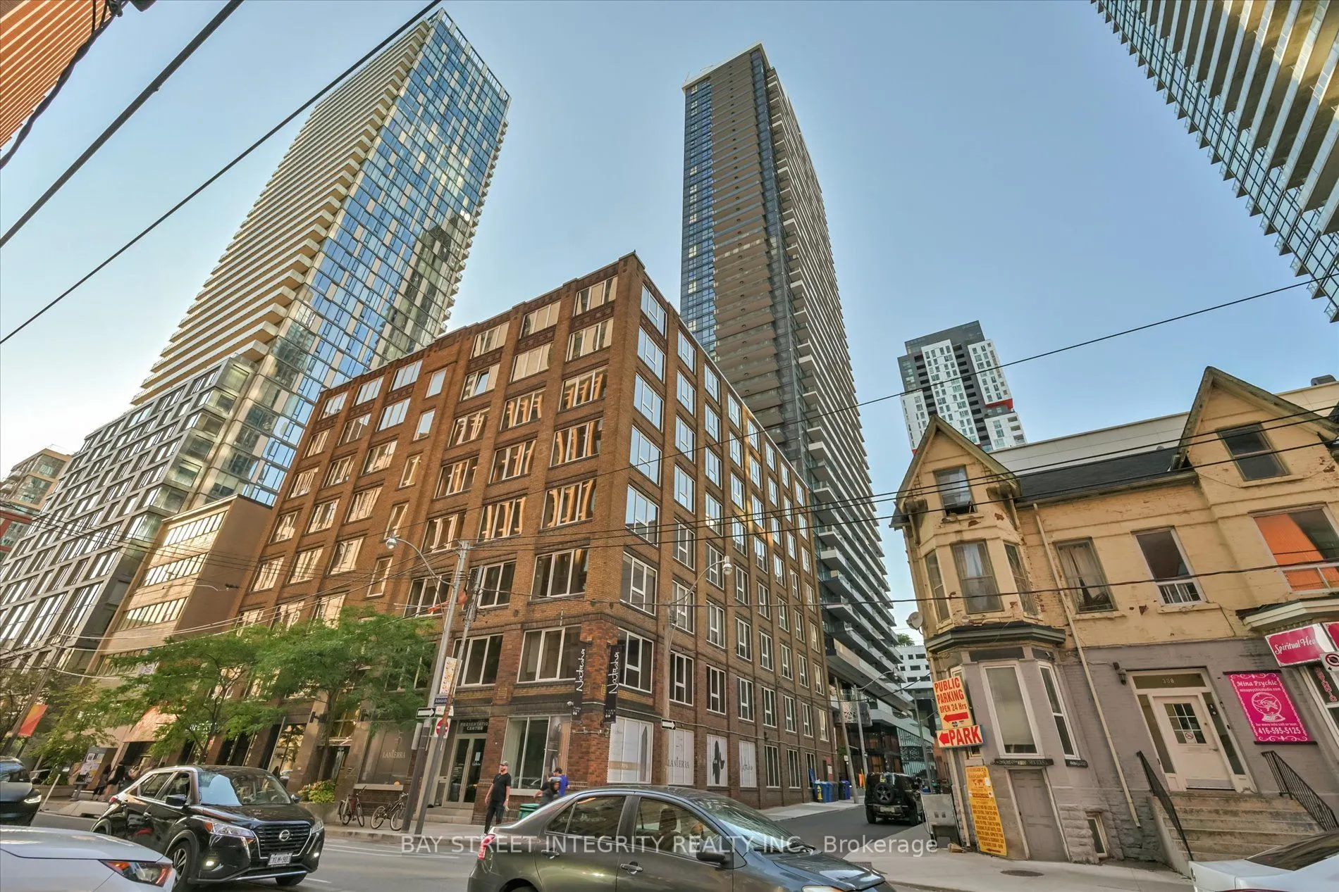 38 Widmer Street, #3507