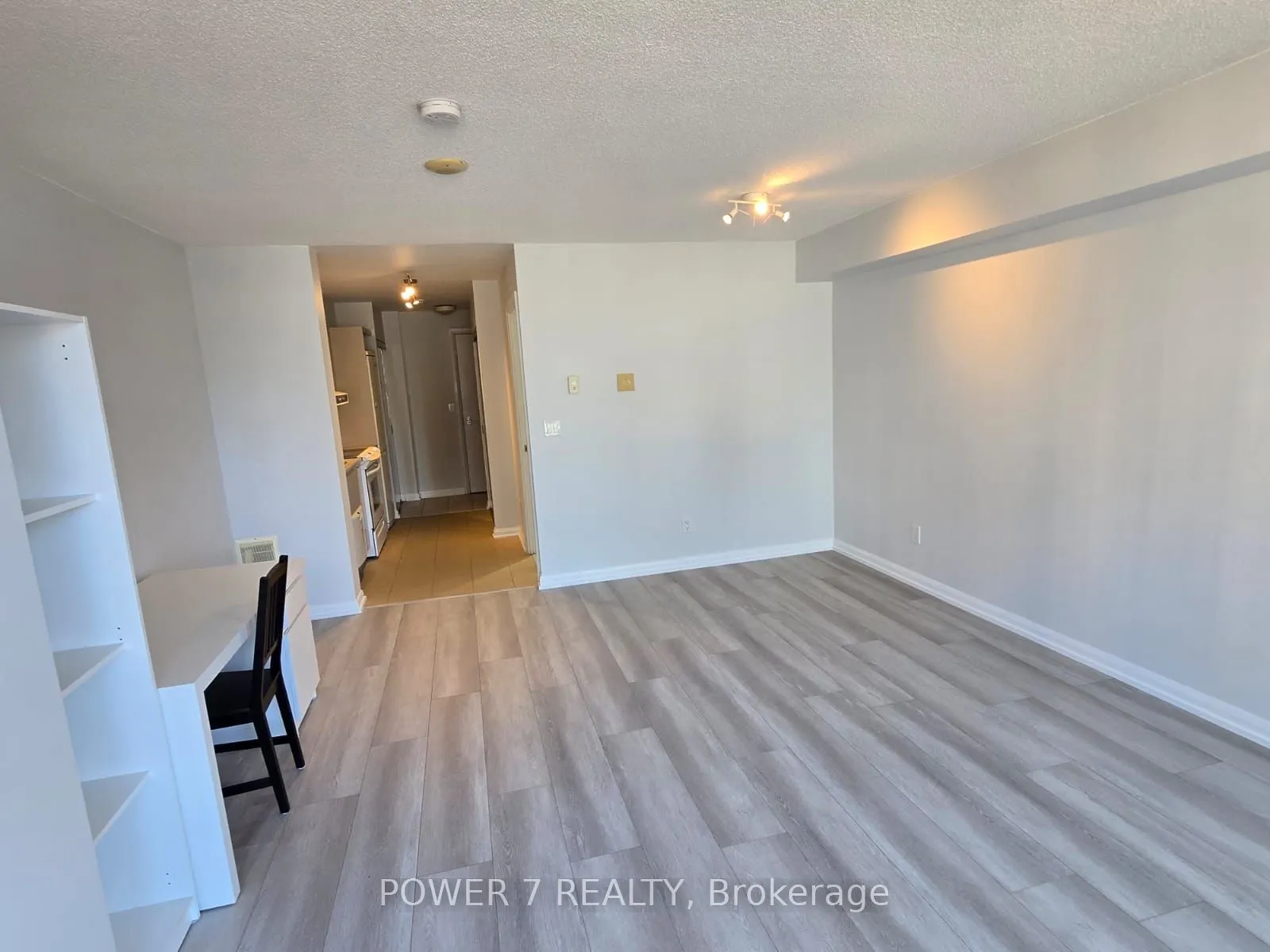 111 Elizabeth Street, #932