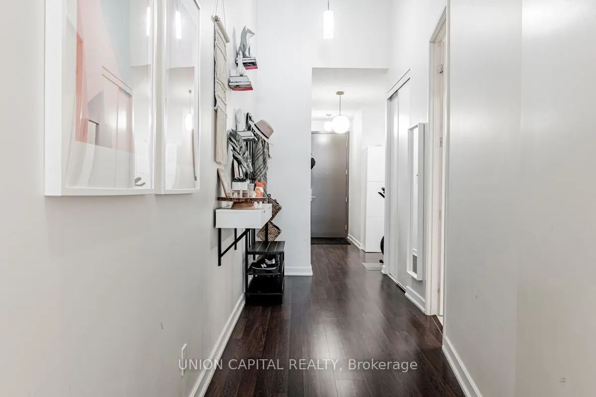 380 Macpherson Avenue, #113