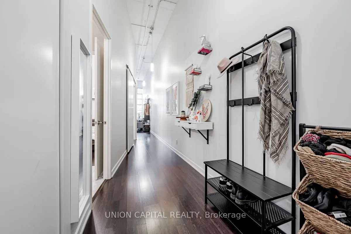 380 Macpherson Avenue, #113