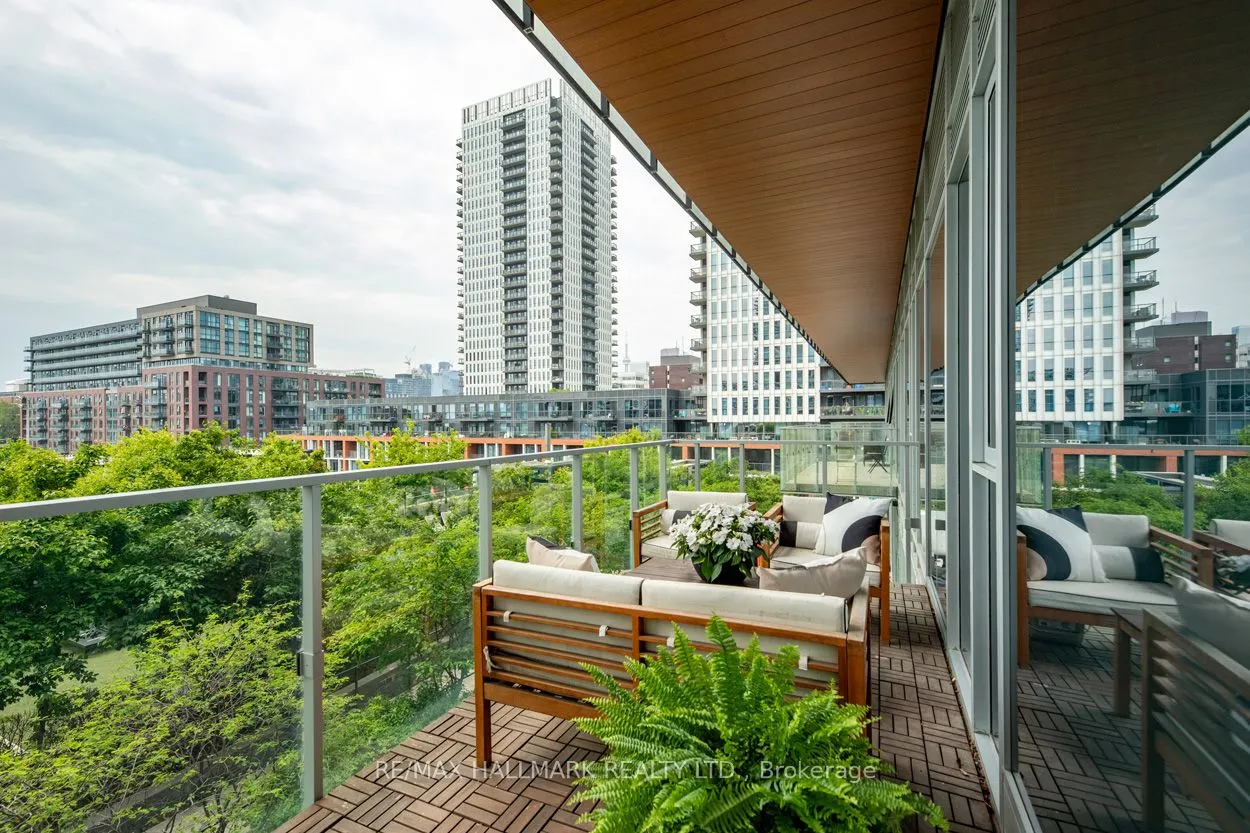 20 Tubman Avenue, #402