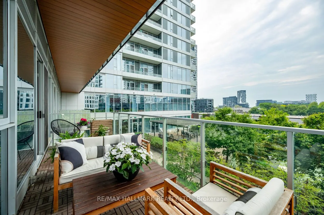 20 Tubman Avenue, #402