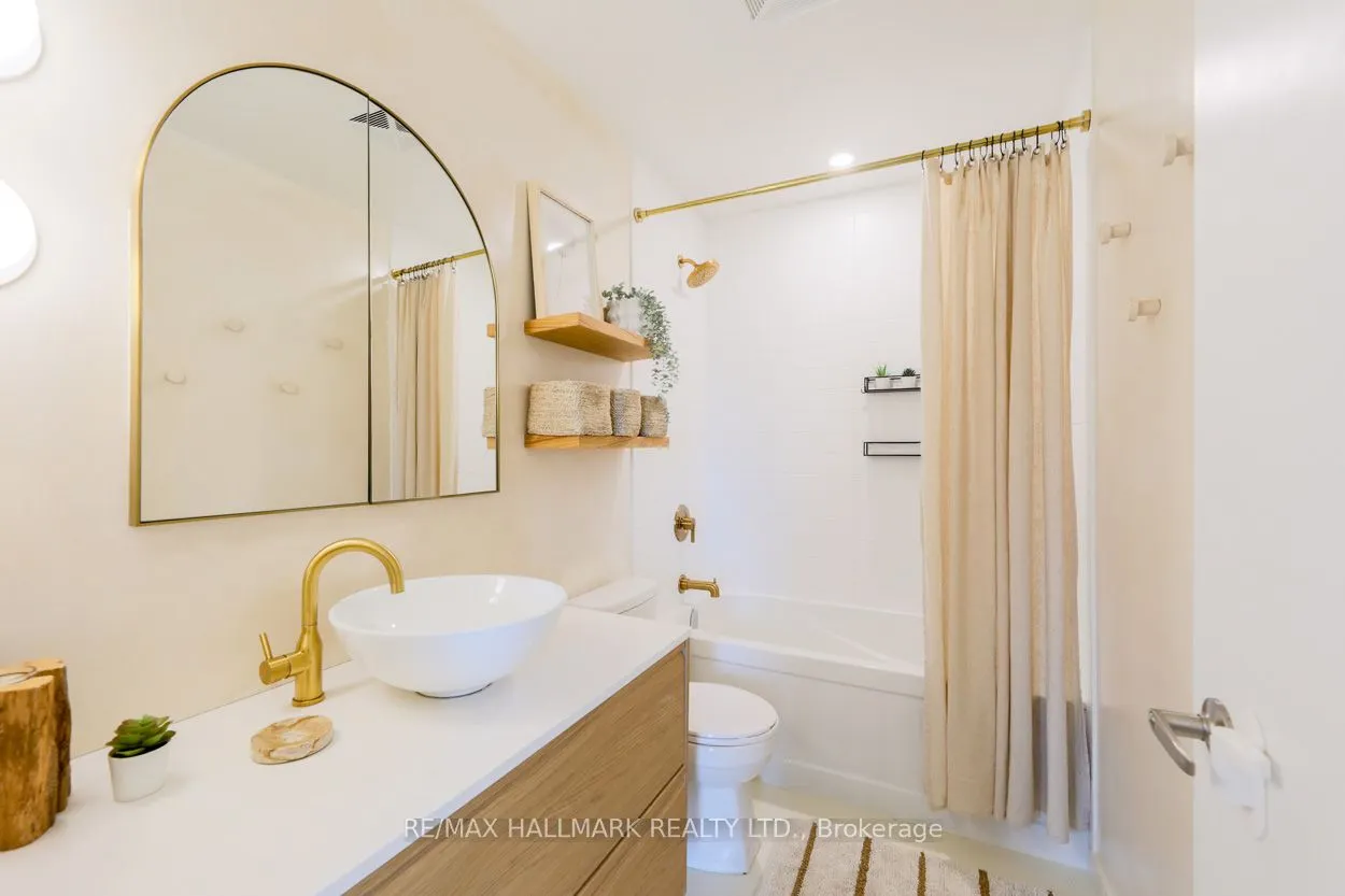 20 Tubman Avenue, #402