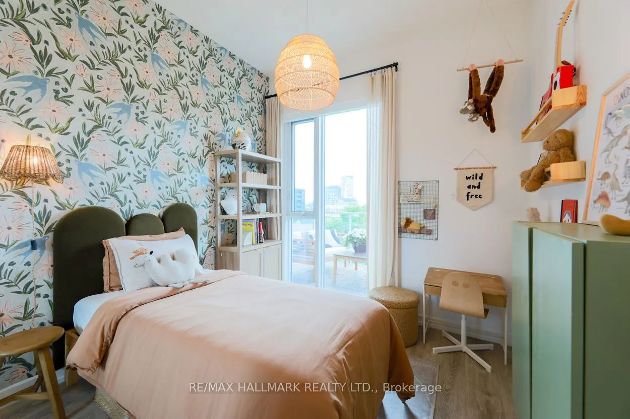 20 Tubman Avenue, #402