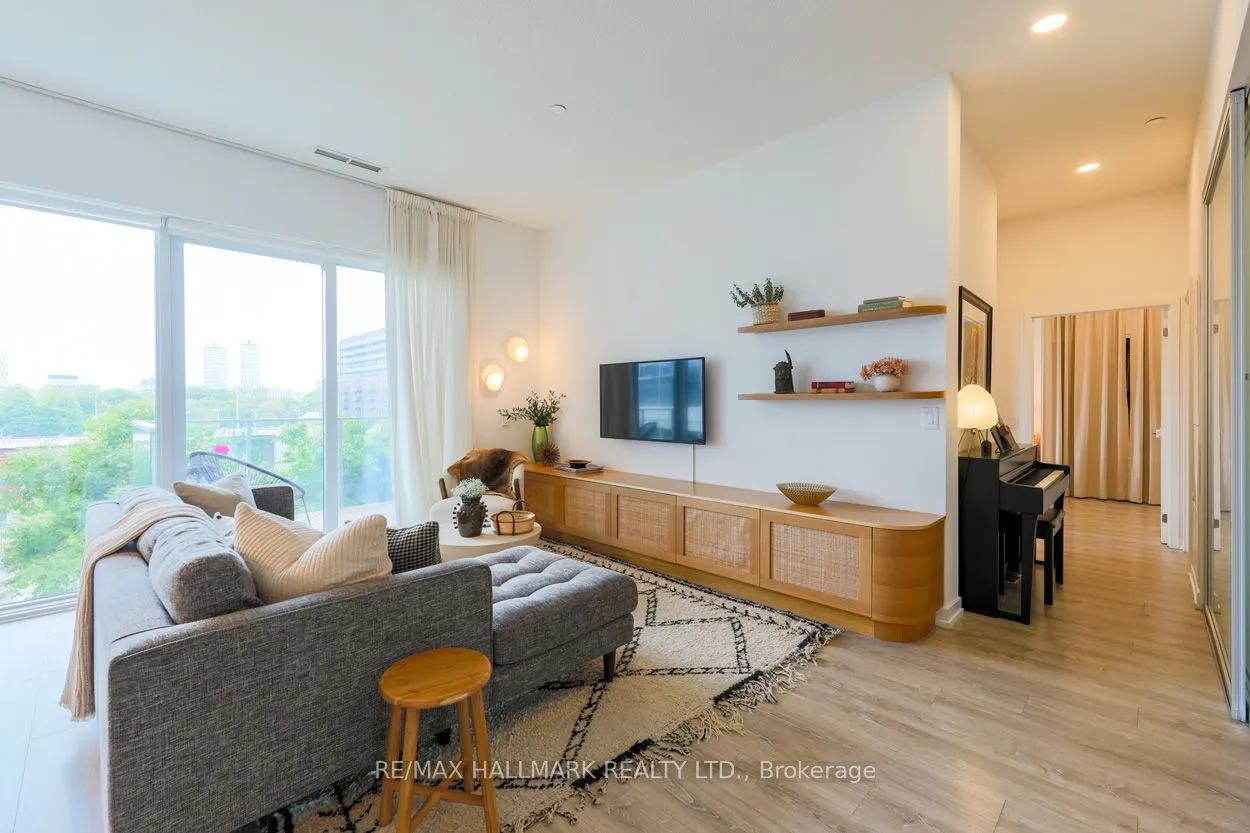 20 Tubman Avenue, #402
