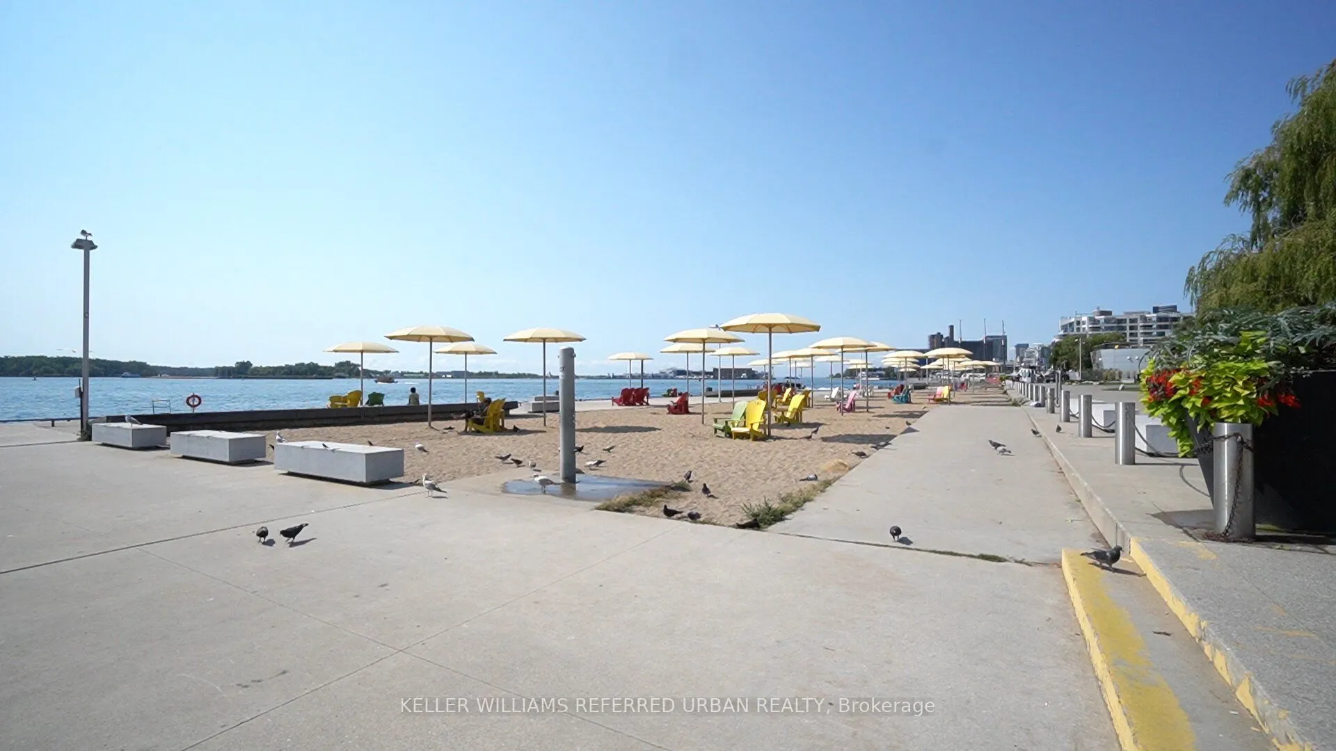 270 Queens Quay W, #2008