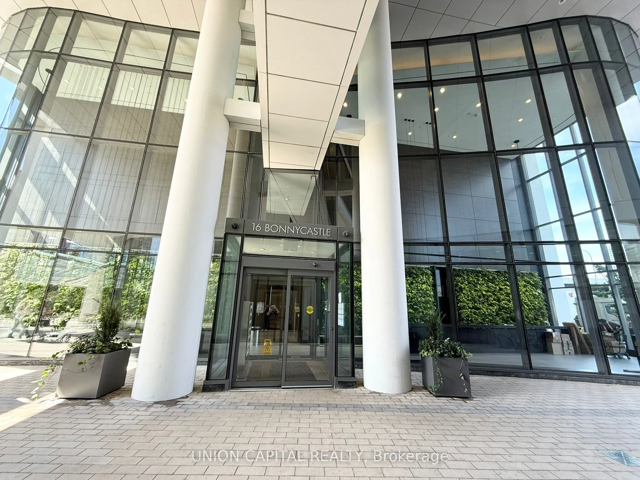16 BONNYCASTLE Street, #1604