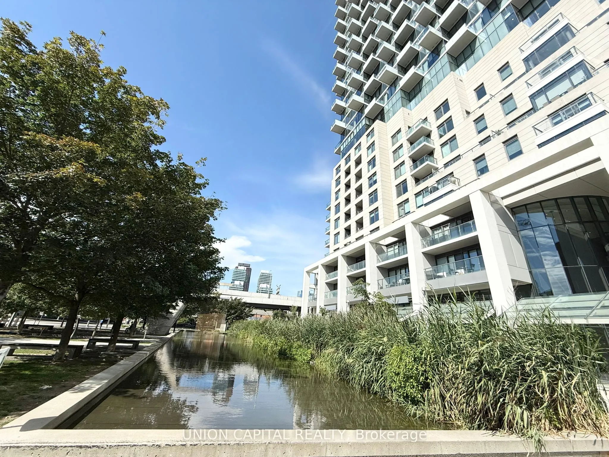 16 BONNYCASTLE Street, #1604