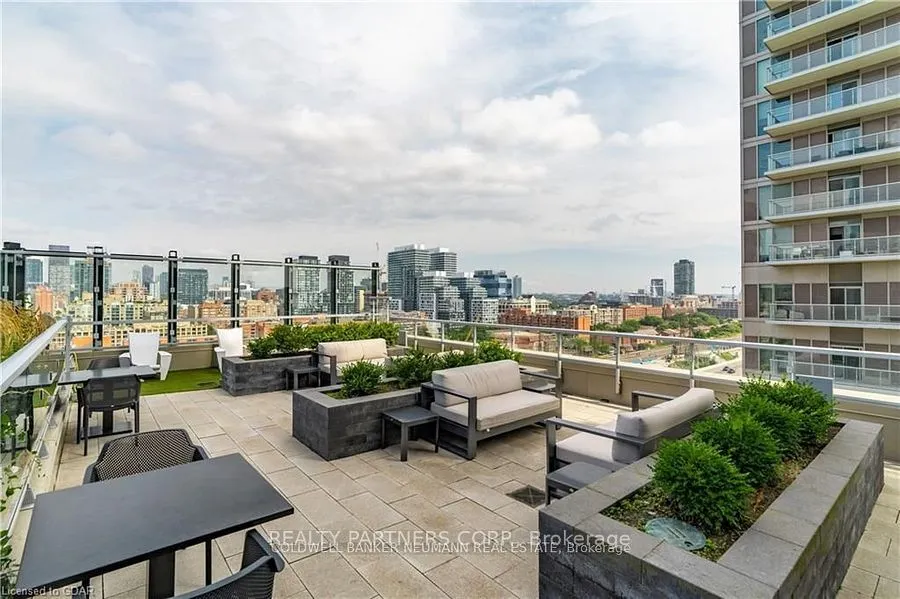 15 Lower Jarvis Street, #1801