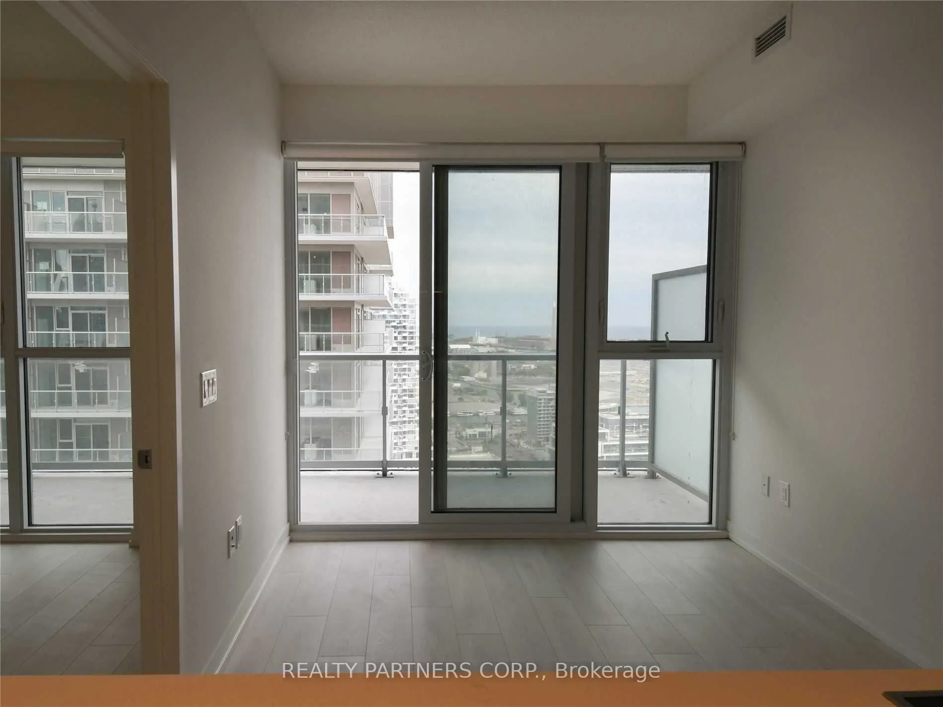 15 Lower Jarvis Street, #1801