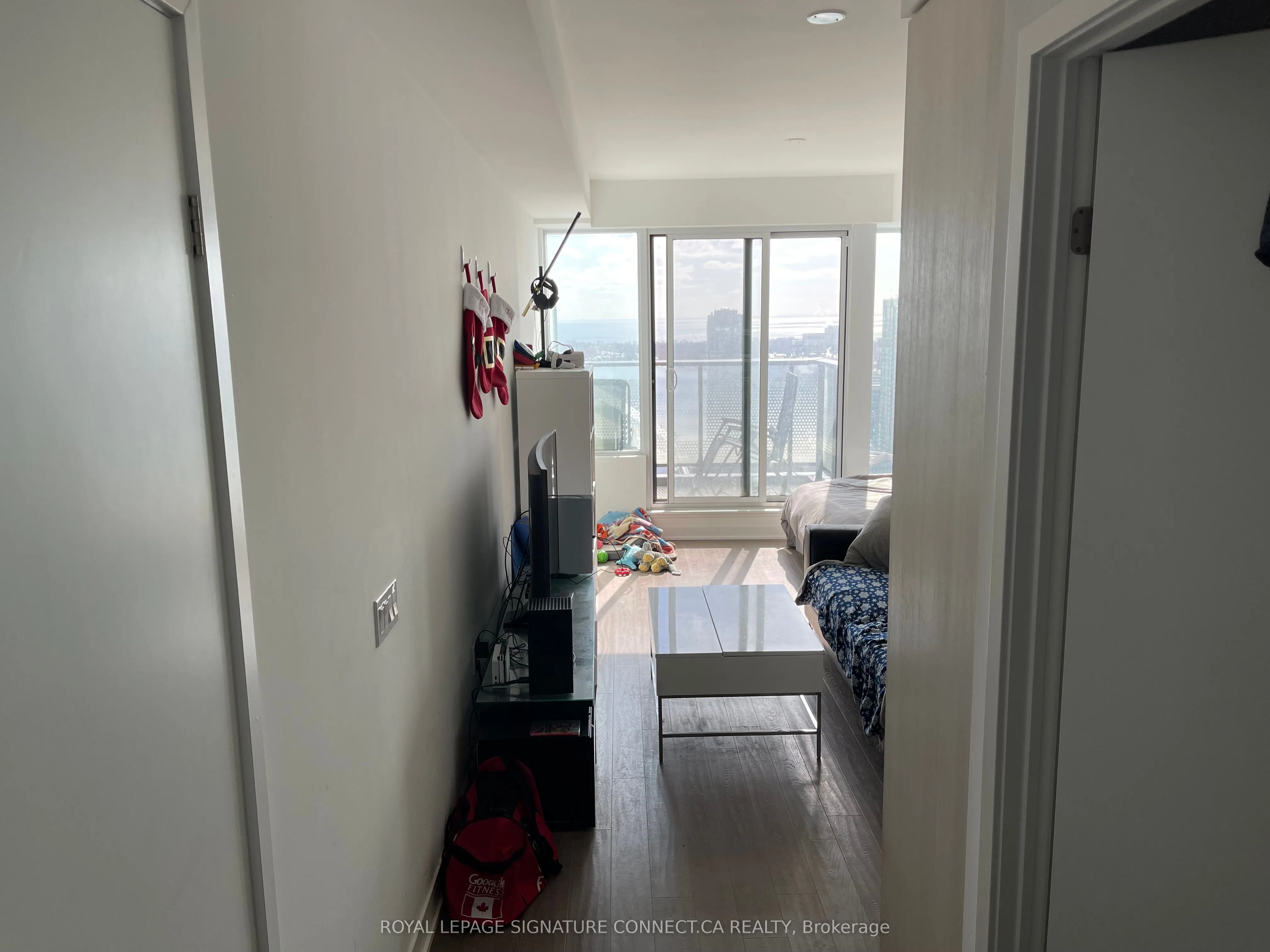 115 Blue Jays Way, #4003