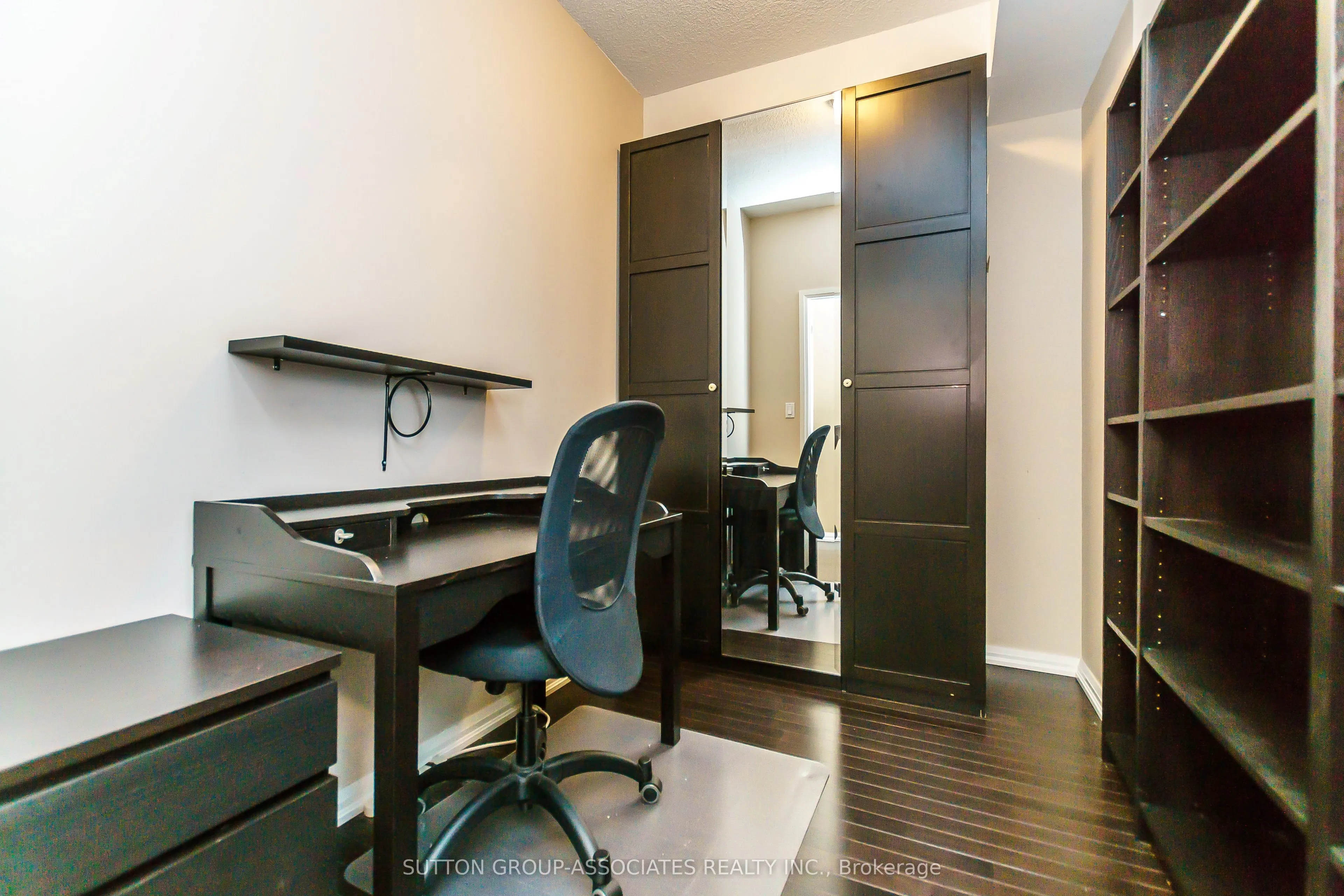 35 Hayden Street E, #1110