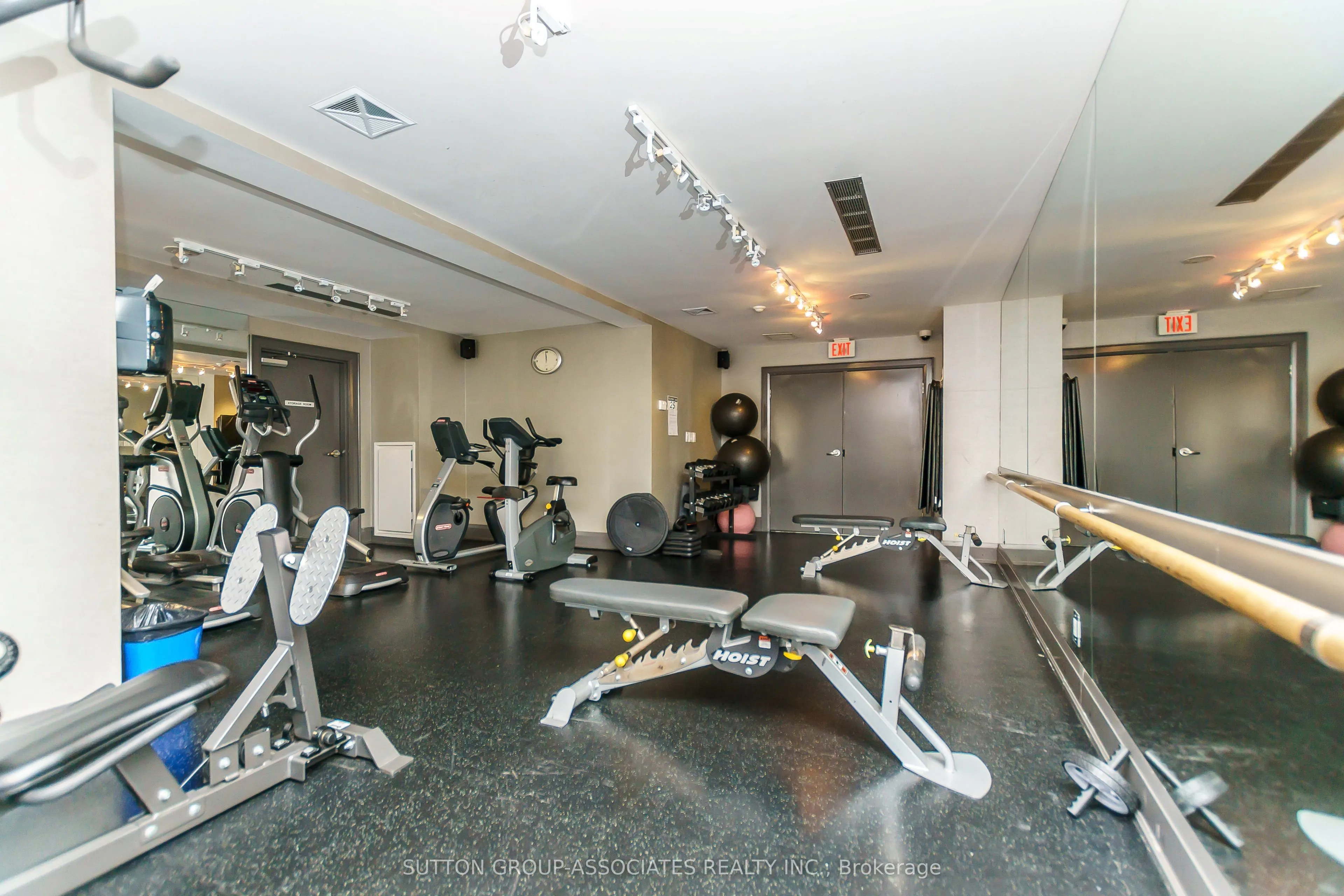 35 Hayden Street E, #1110