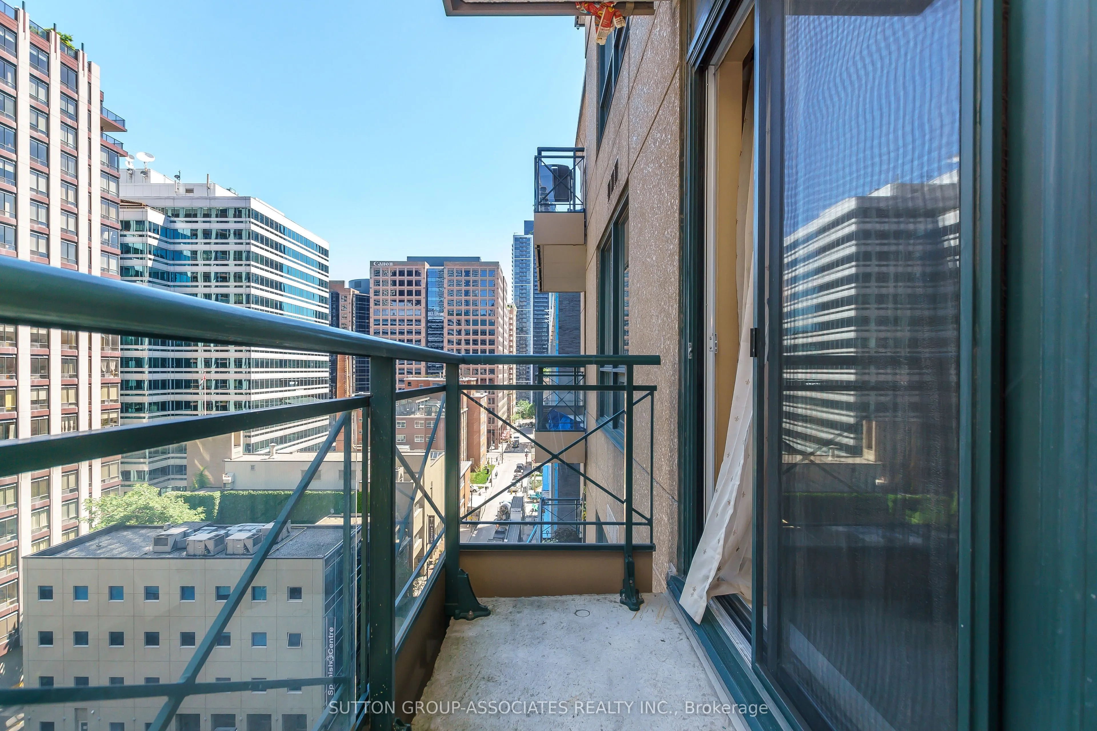 35 Hayden Street E, #1110