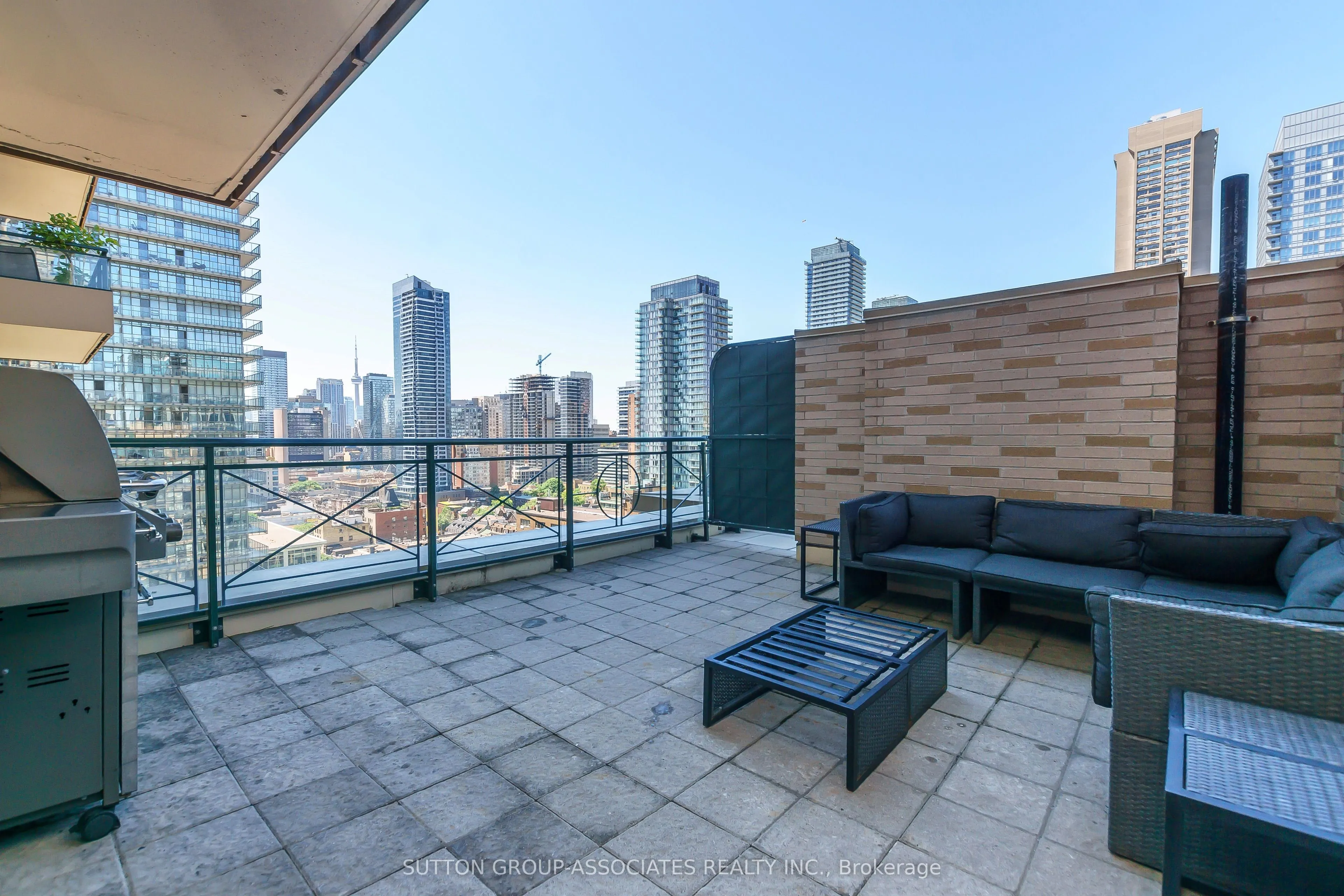 35 Hayden Street E, #1110