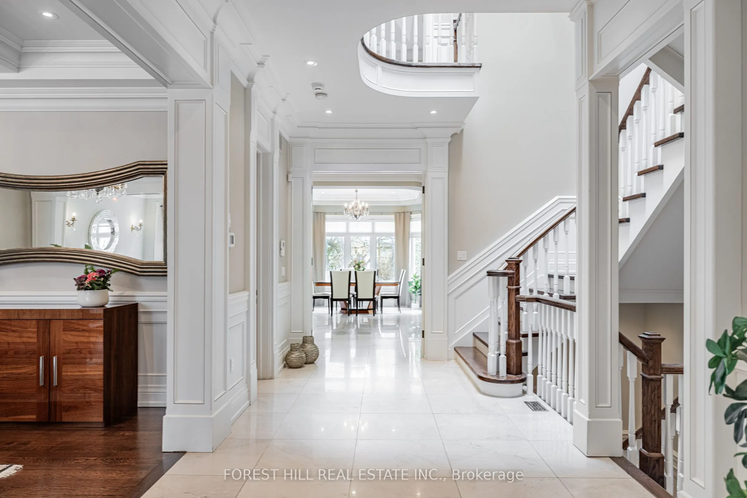 60 Hawksbury Drive