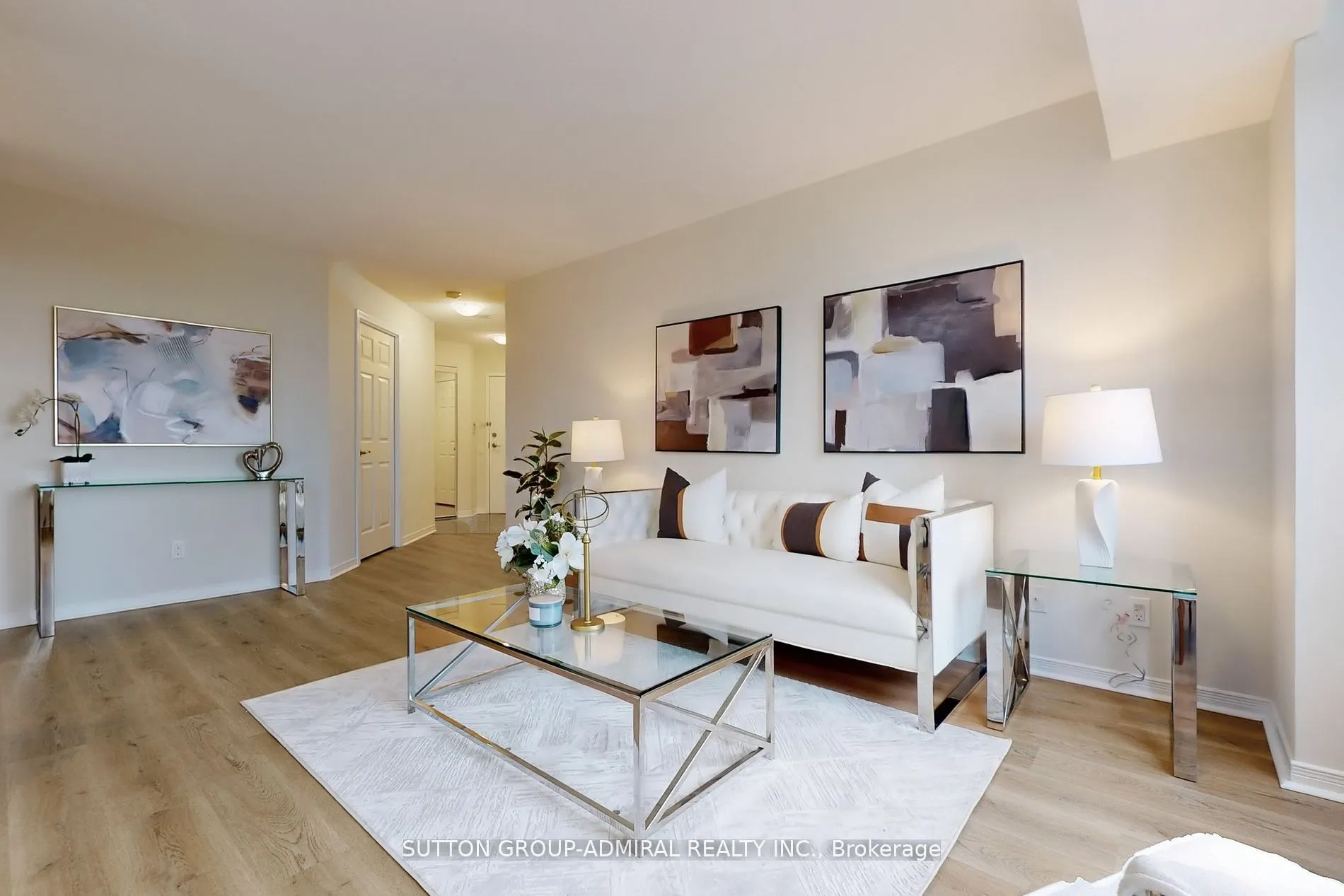 8 Hillcrest Avenue, #2005