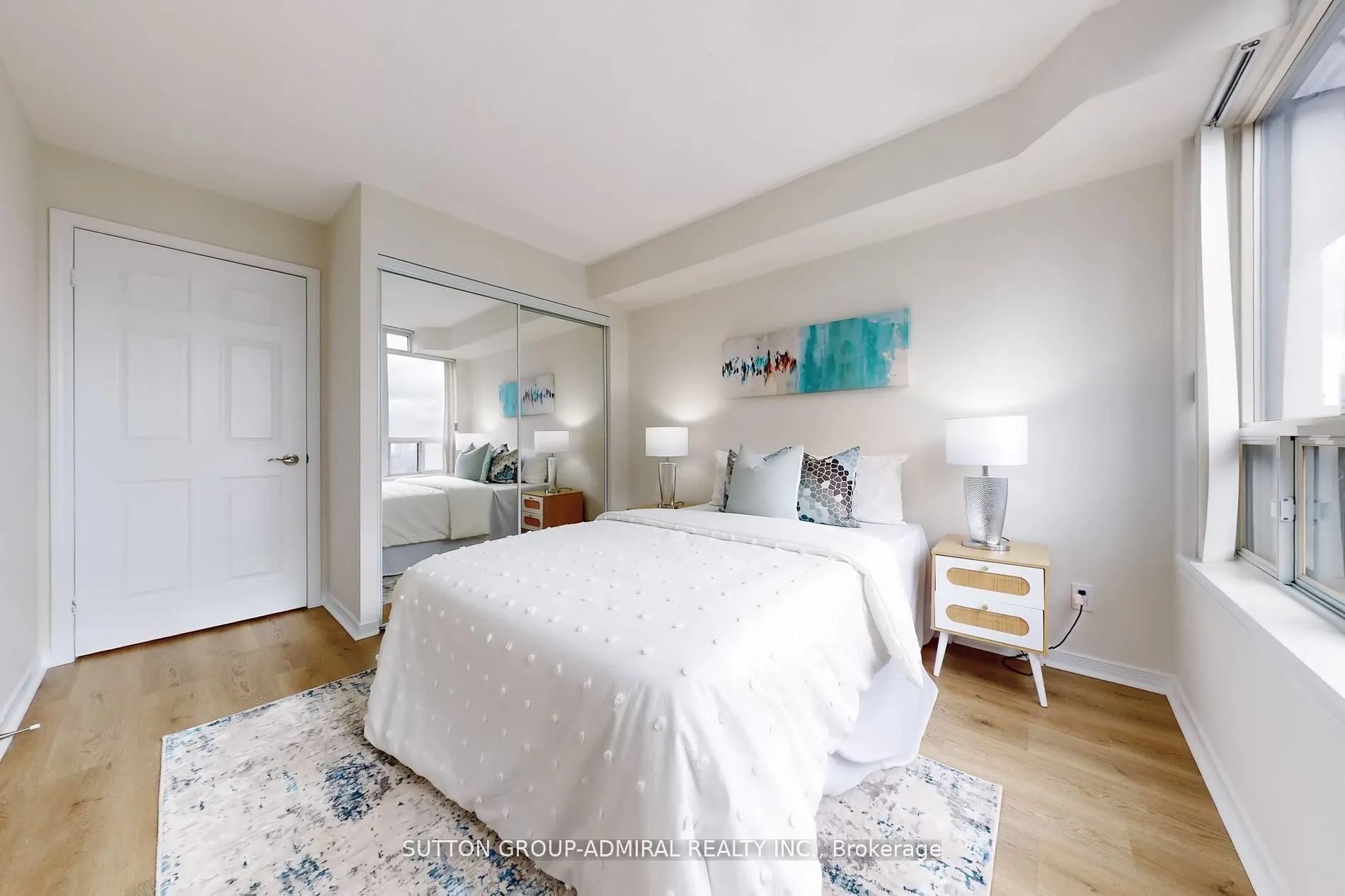 8 Hillcrest Avenue, #2005