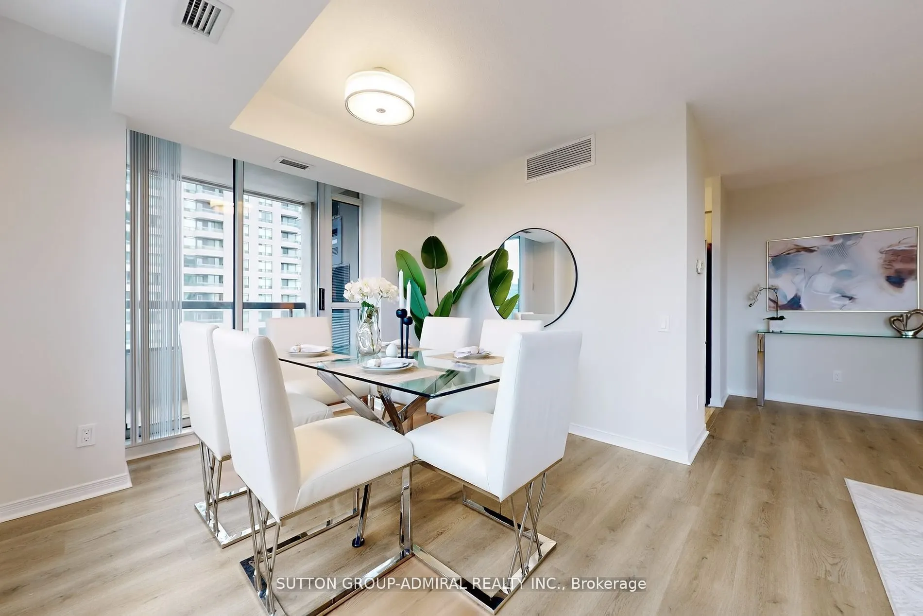 8 Hillcrest Avenue, #2005