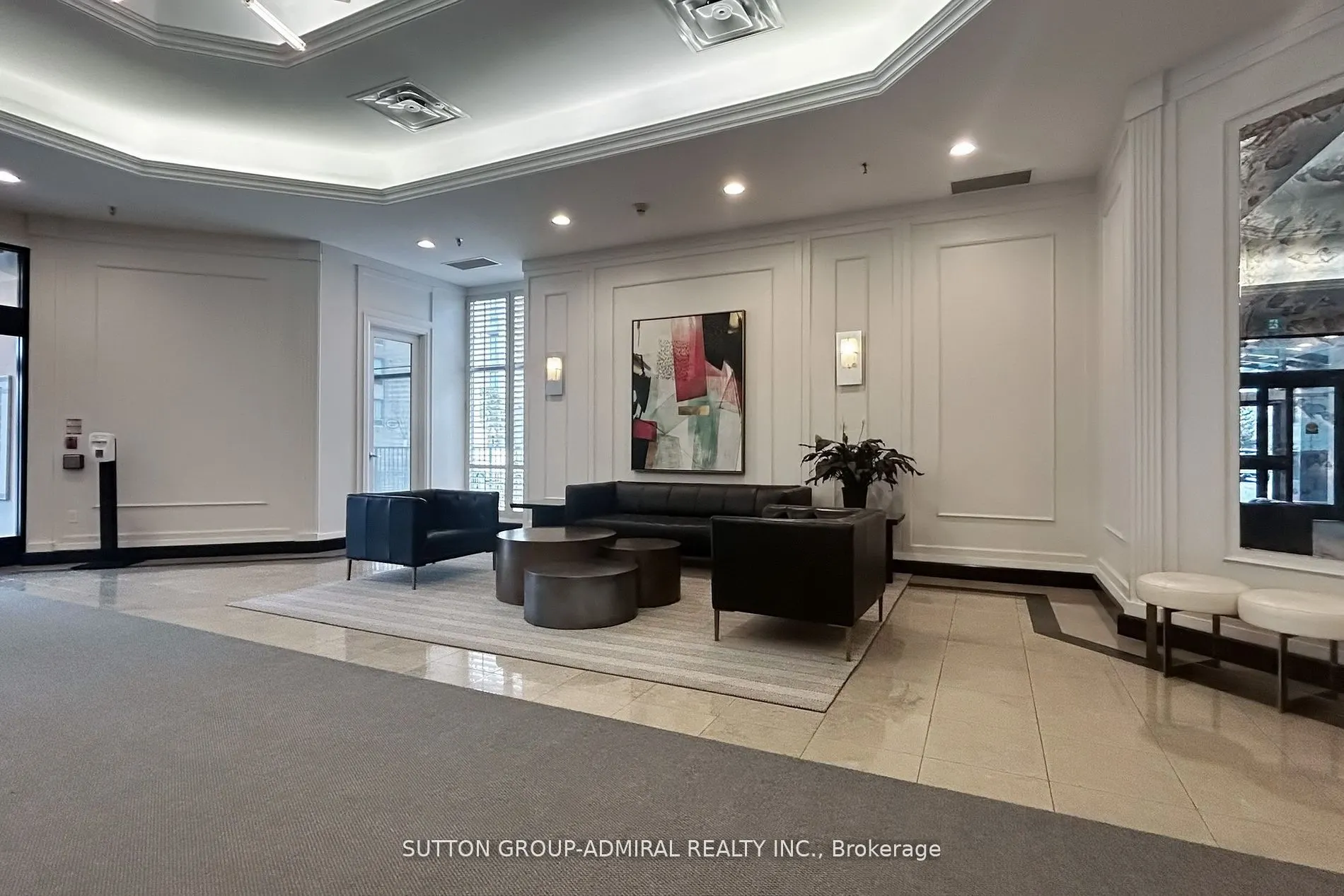 8 Hillcrest Avenue, #2005