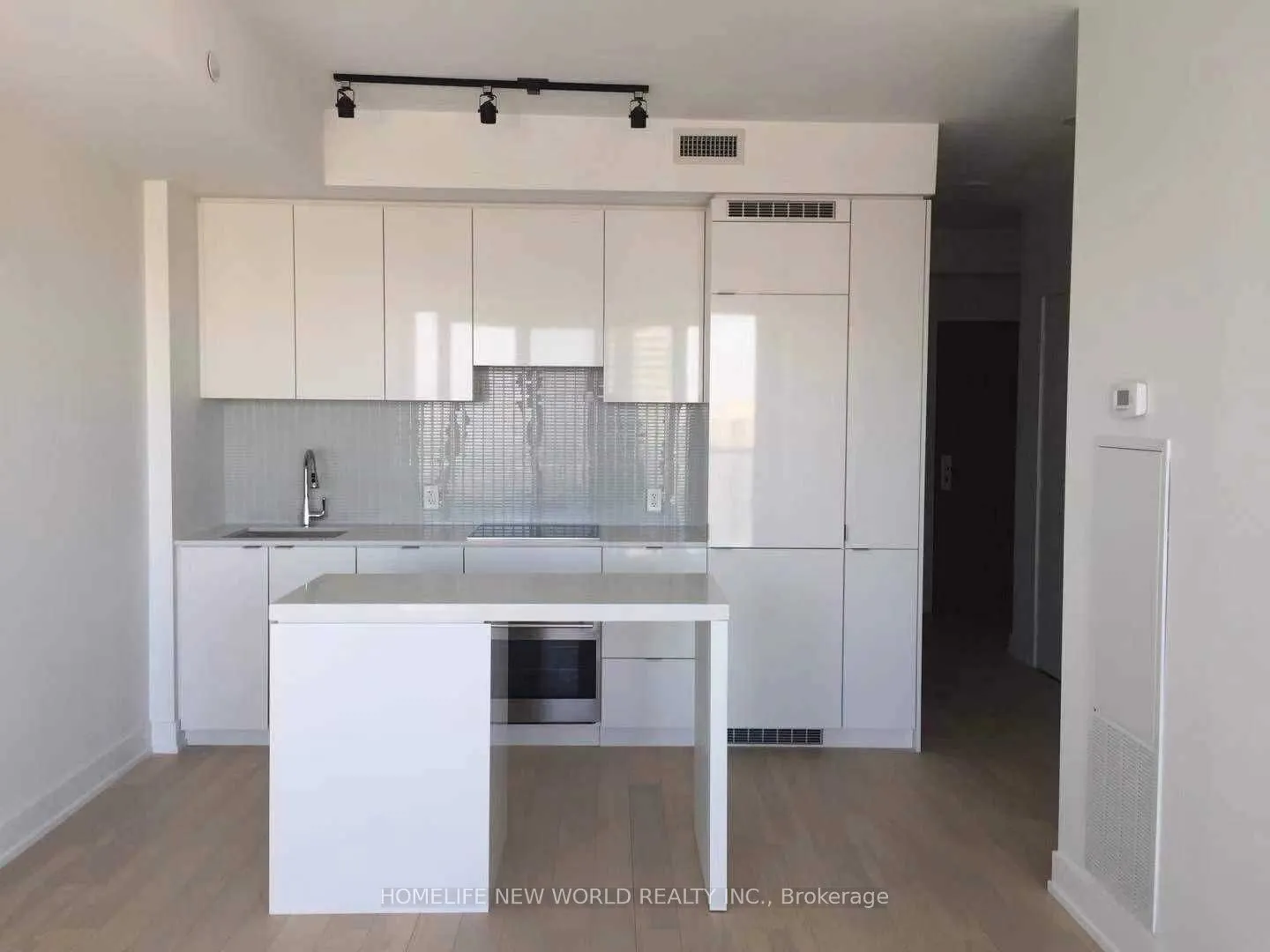 7 Grenville Street, #3209