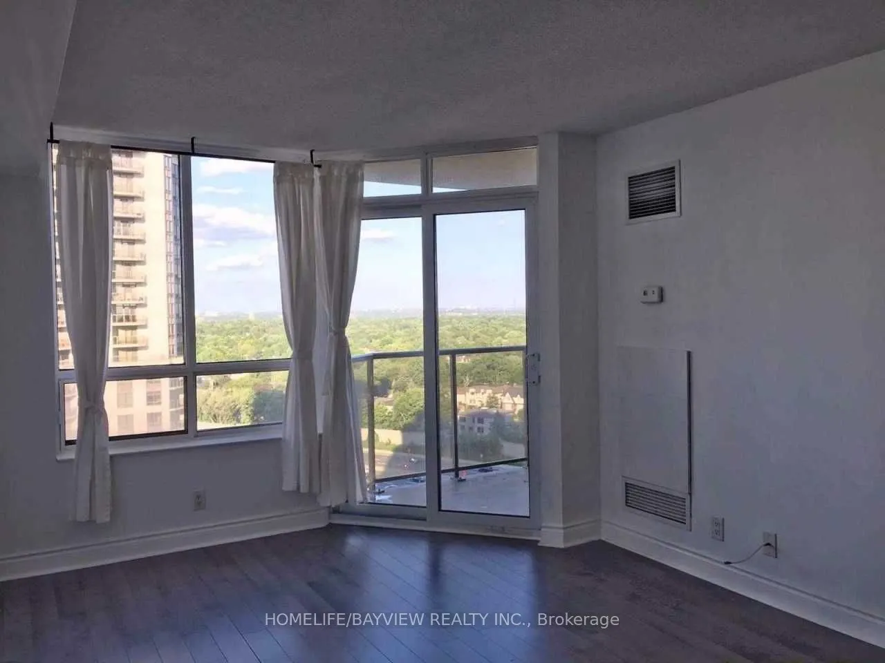 78 Harrison Garden Boulevard, #1706