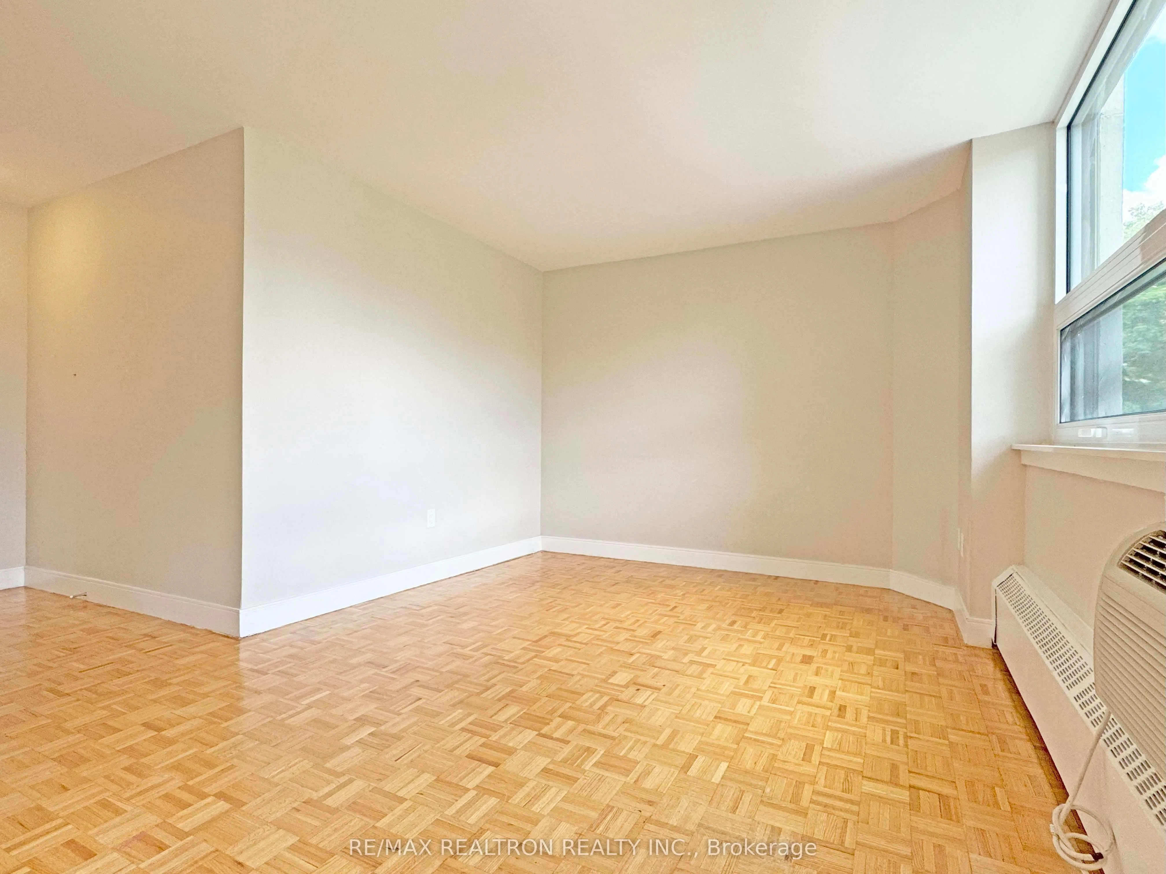 485 Huron Street, #306