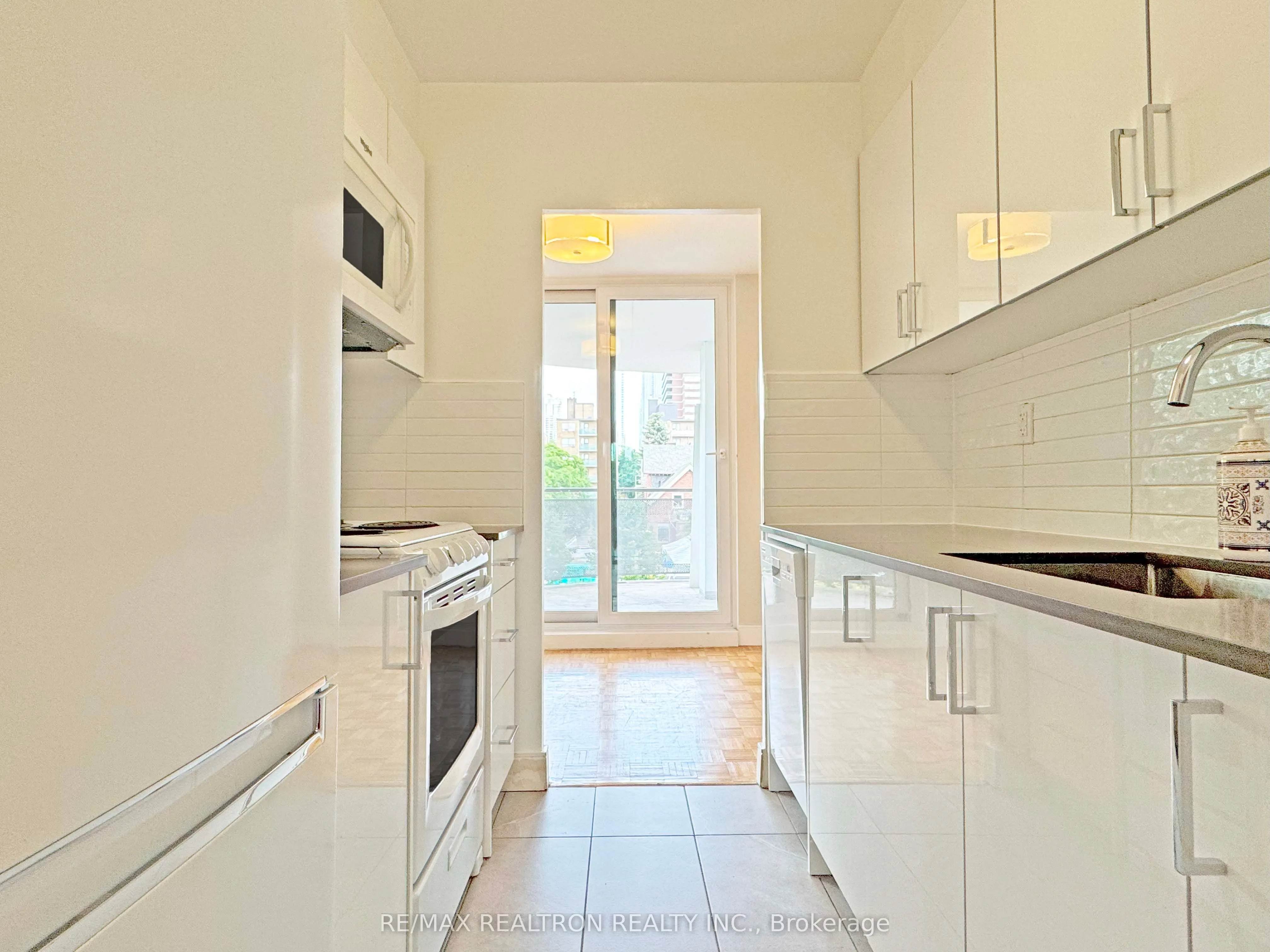 485 Huron Street, #306