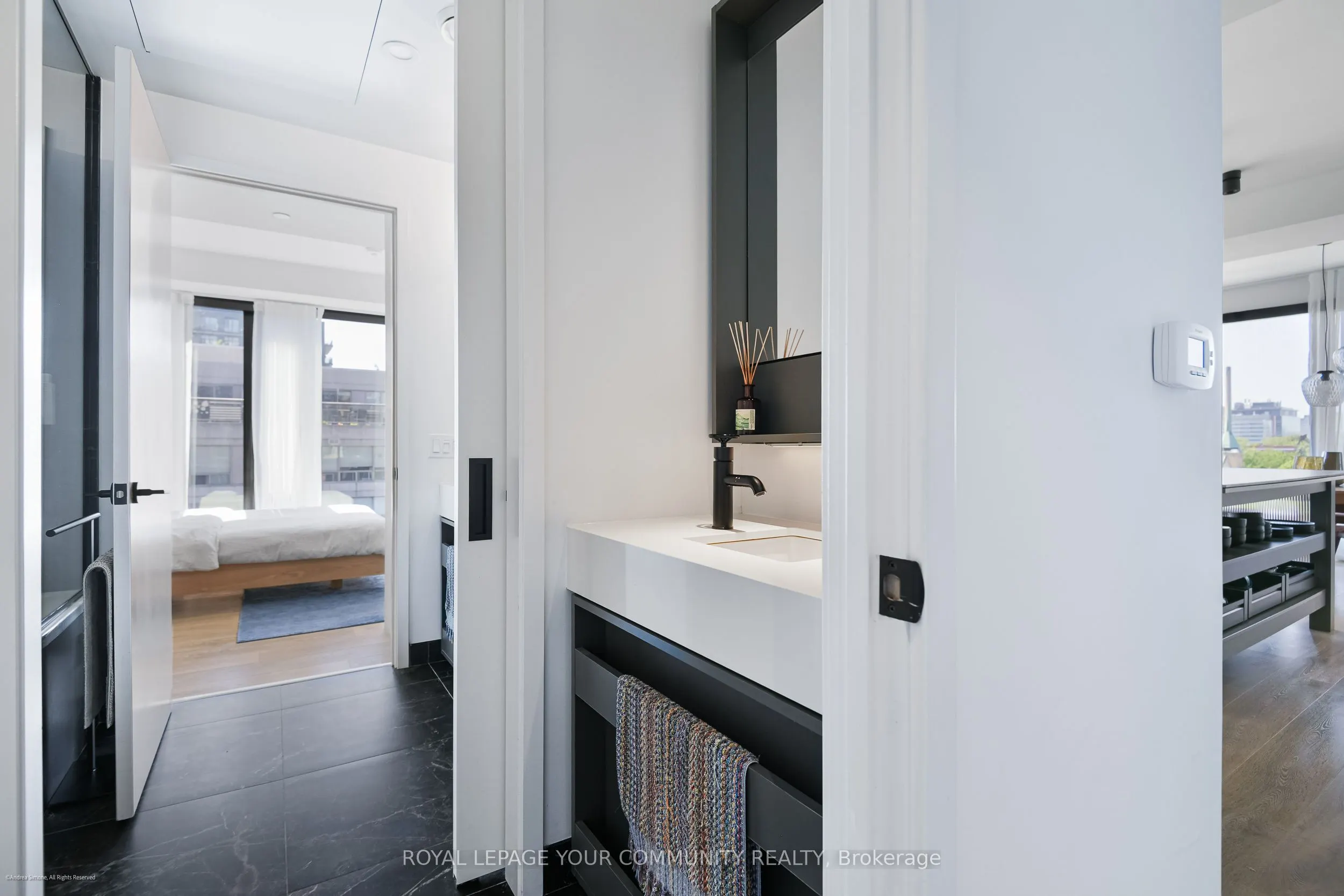 505 Richmond Street W, #612