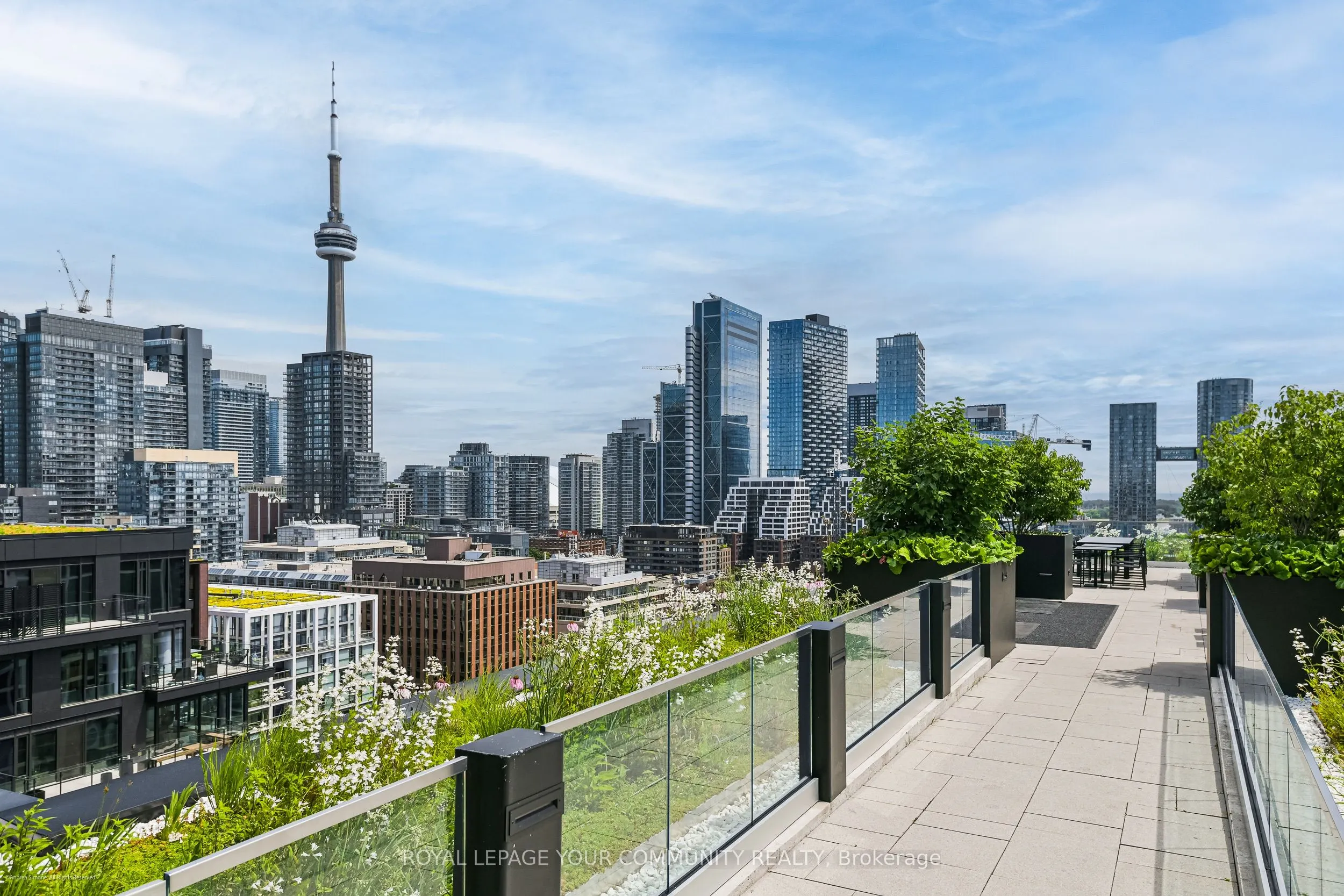 505 Richmond Street W, #612