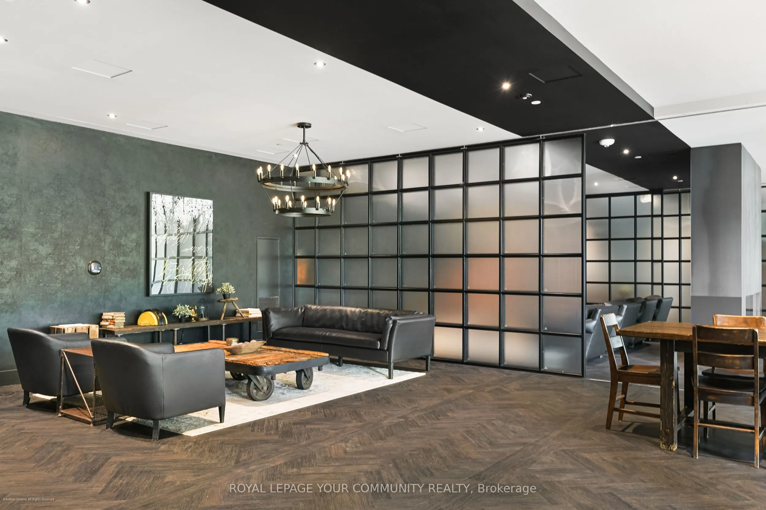 505 Richmond Street W, #612