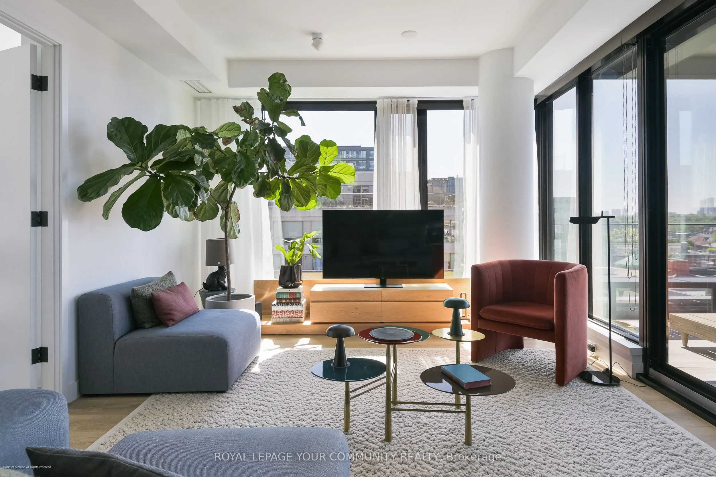 505 Richmond Street W, #612