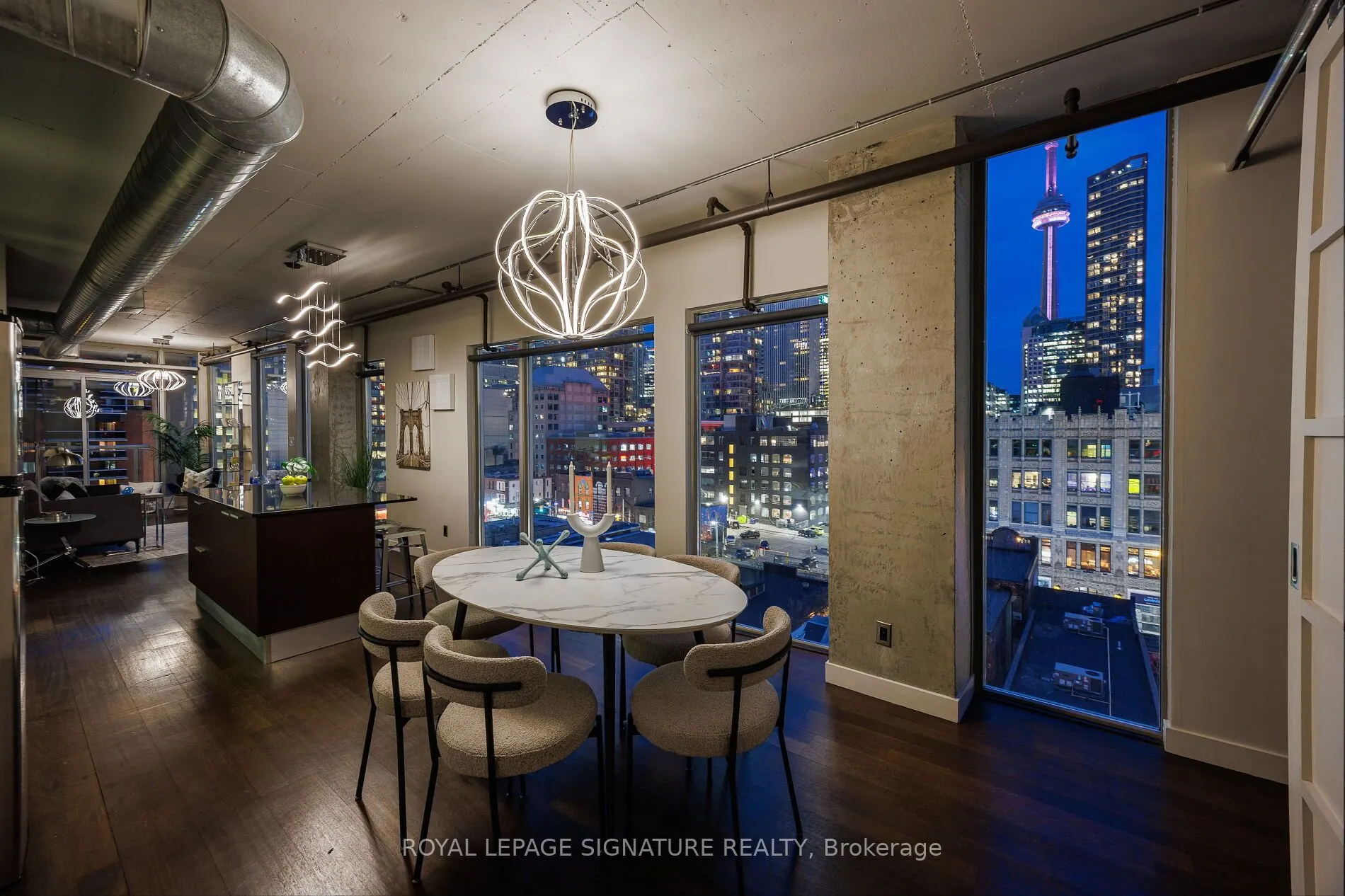 169 John Street, #801