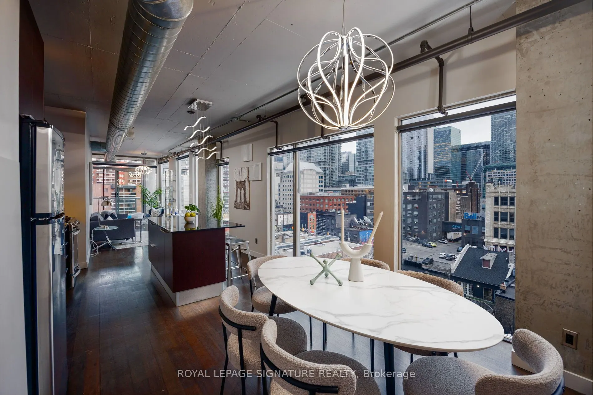 169 John Street, #801