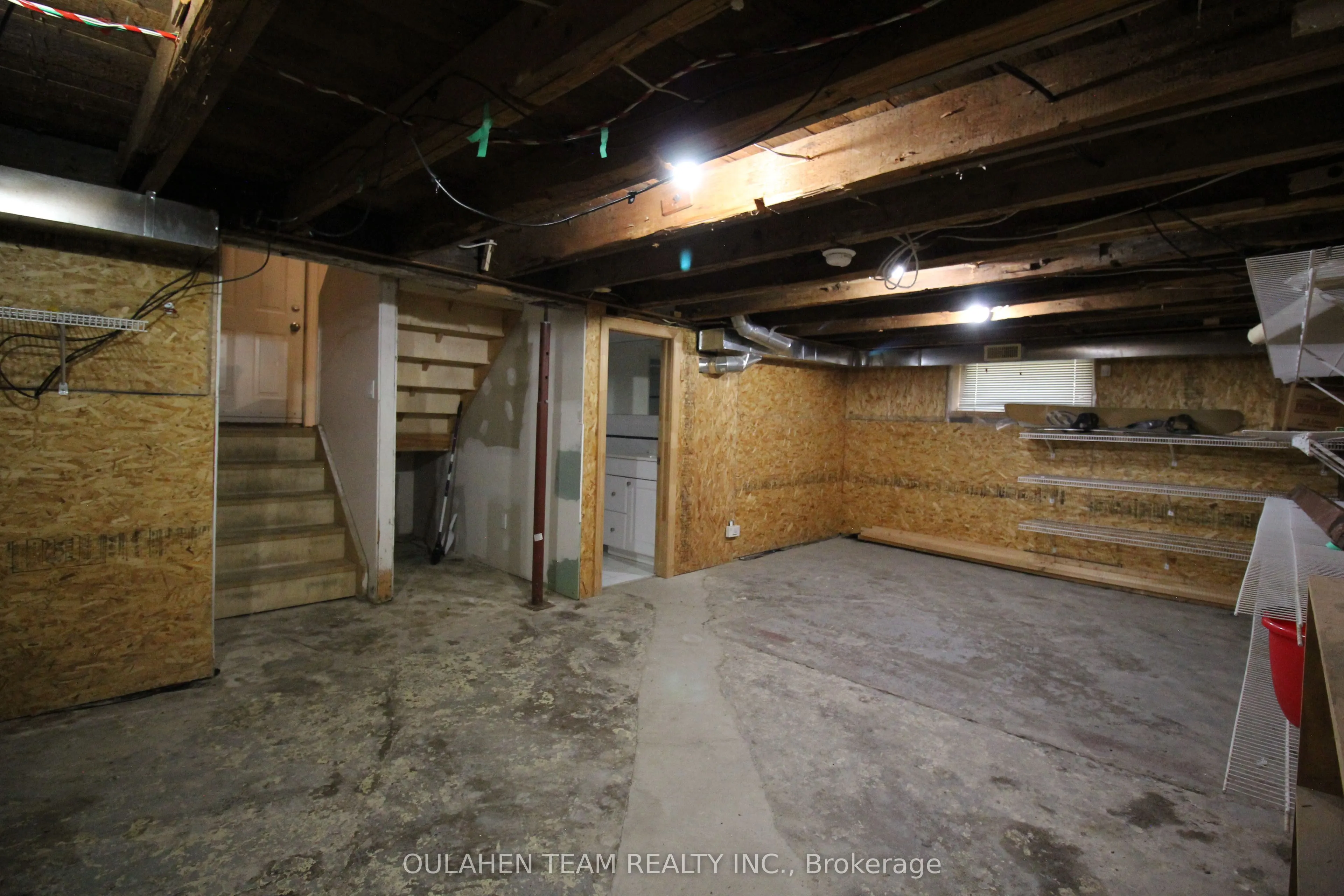17 Bales Avenue