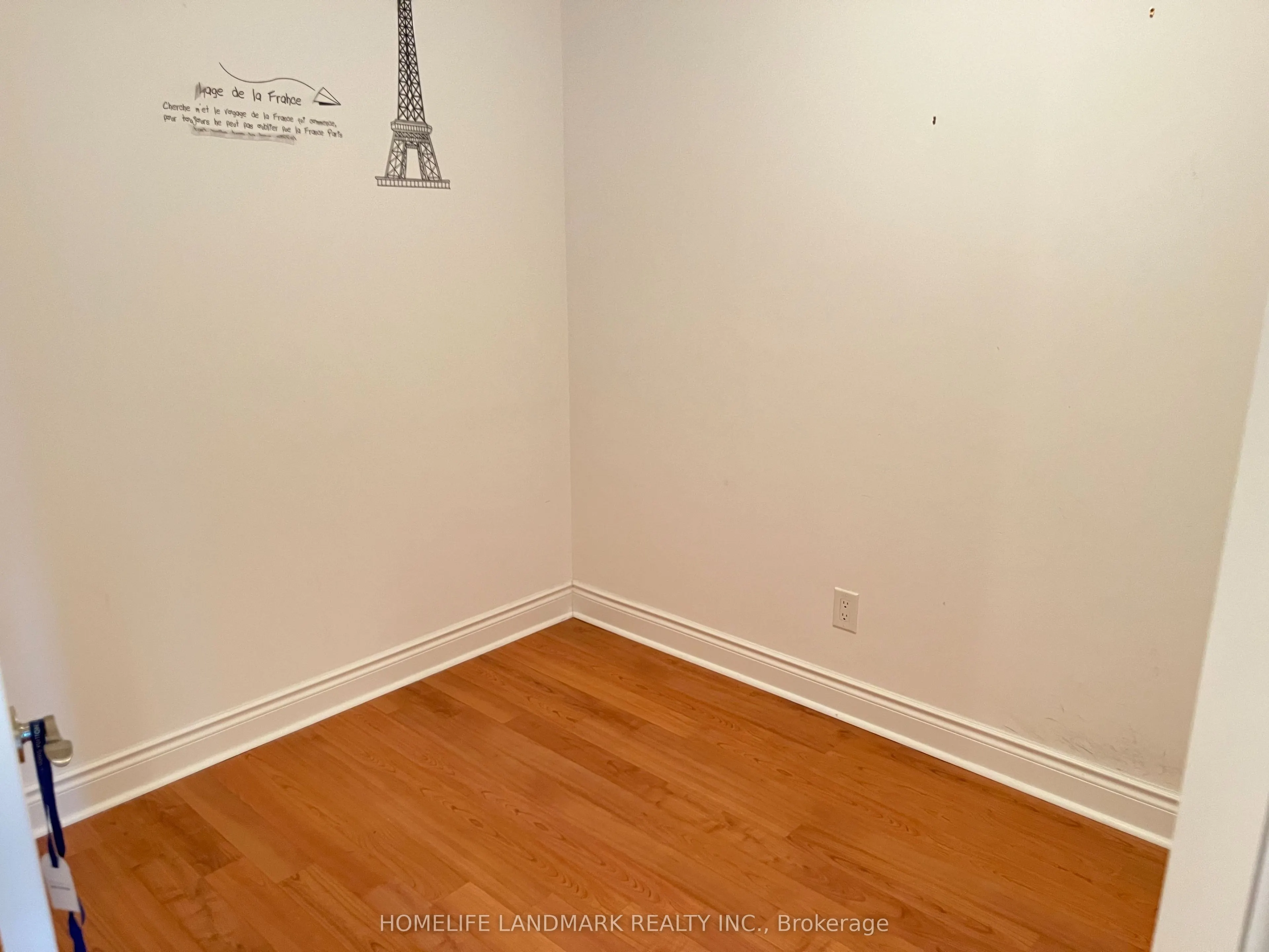 25 Greenview Avenue, #1123