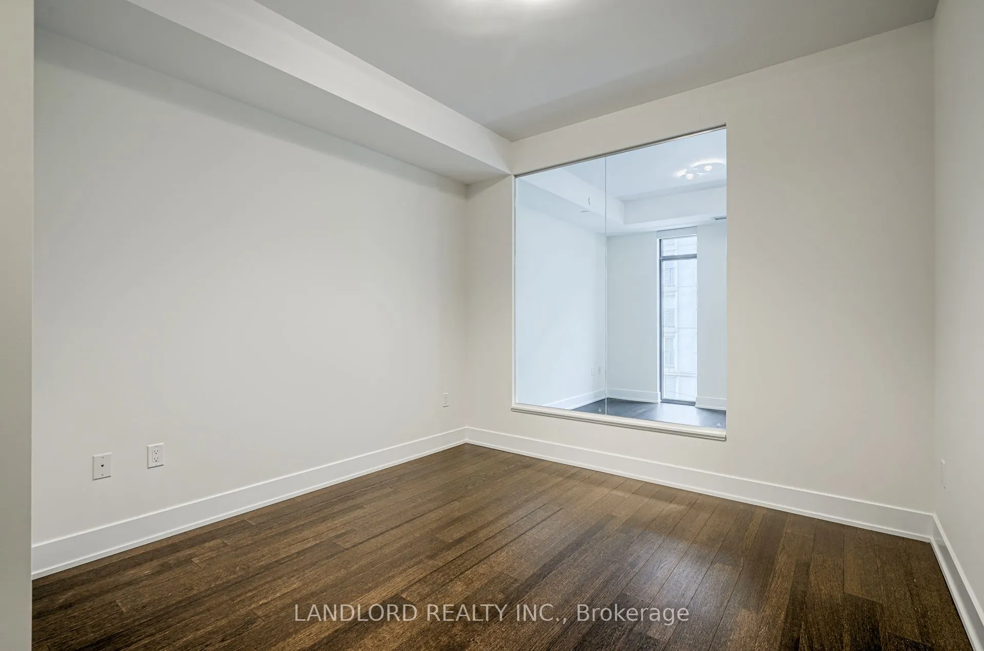 6 Jackes Avenue, #305