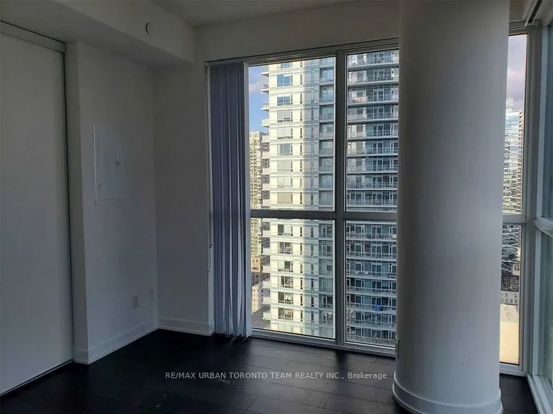 87 Peter Street, #3313