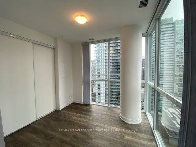 87 Peter Street, #3313