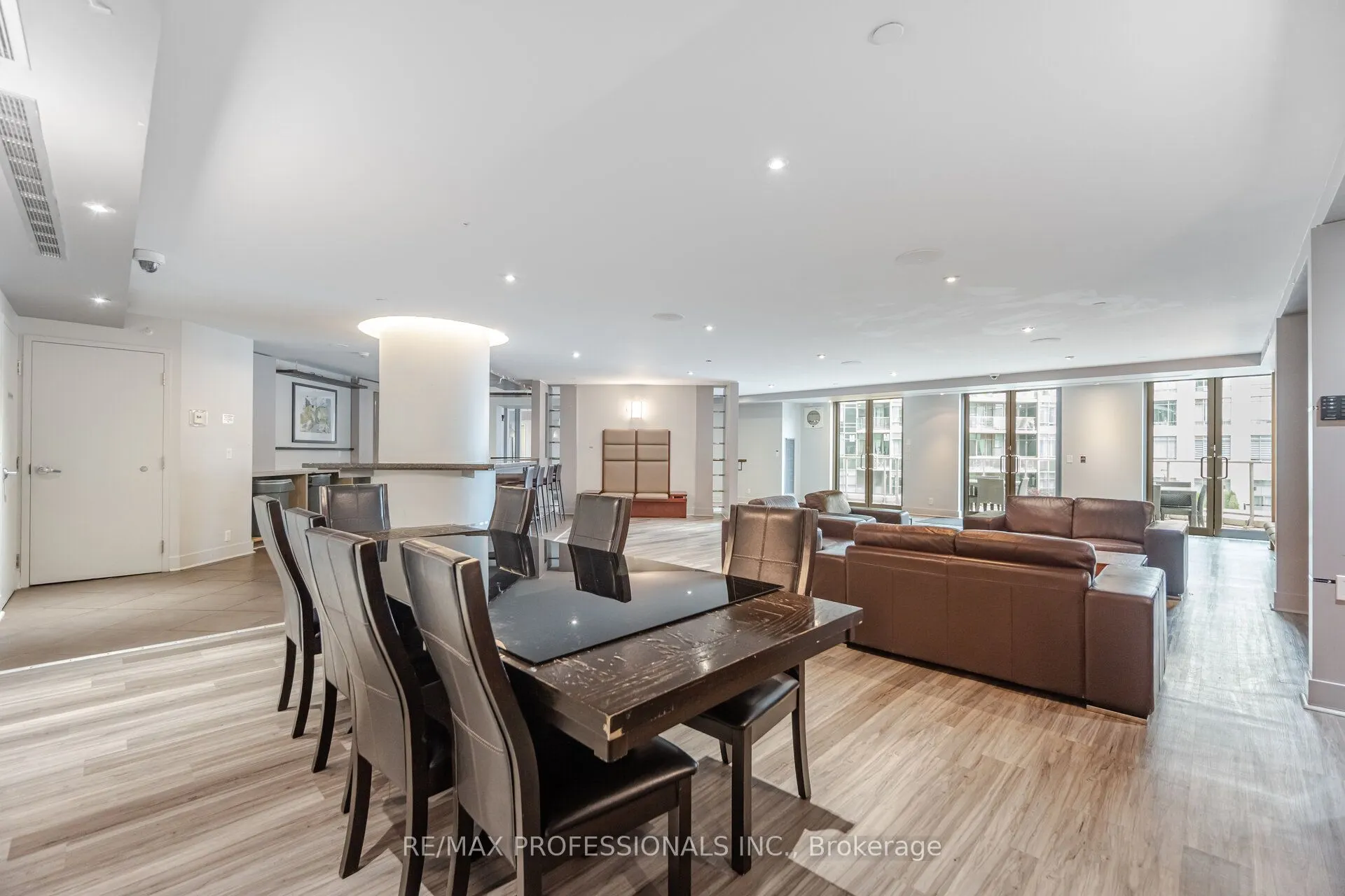 361 Front Street W, #3303