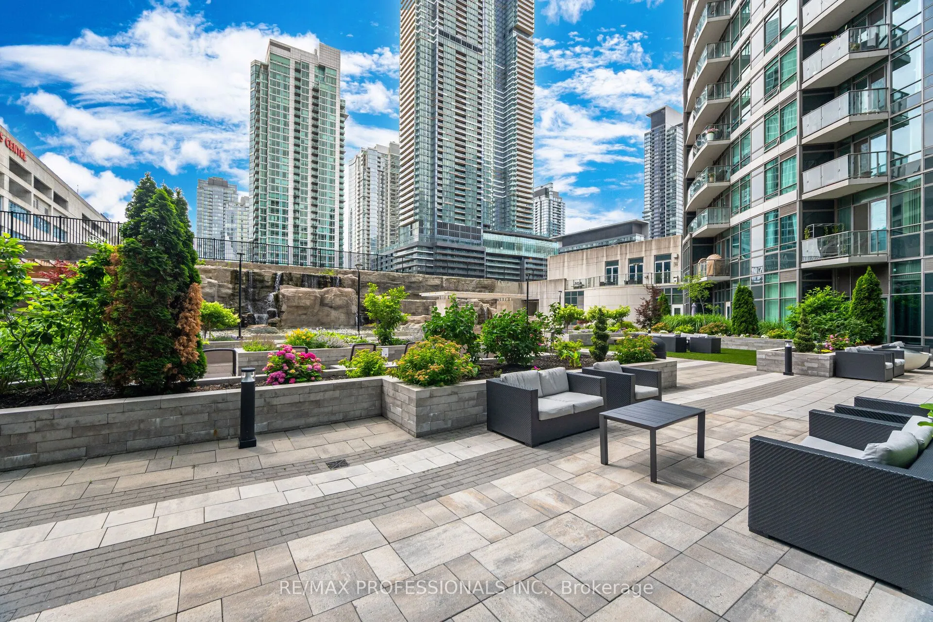 361 Front Street W, #3303