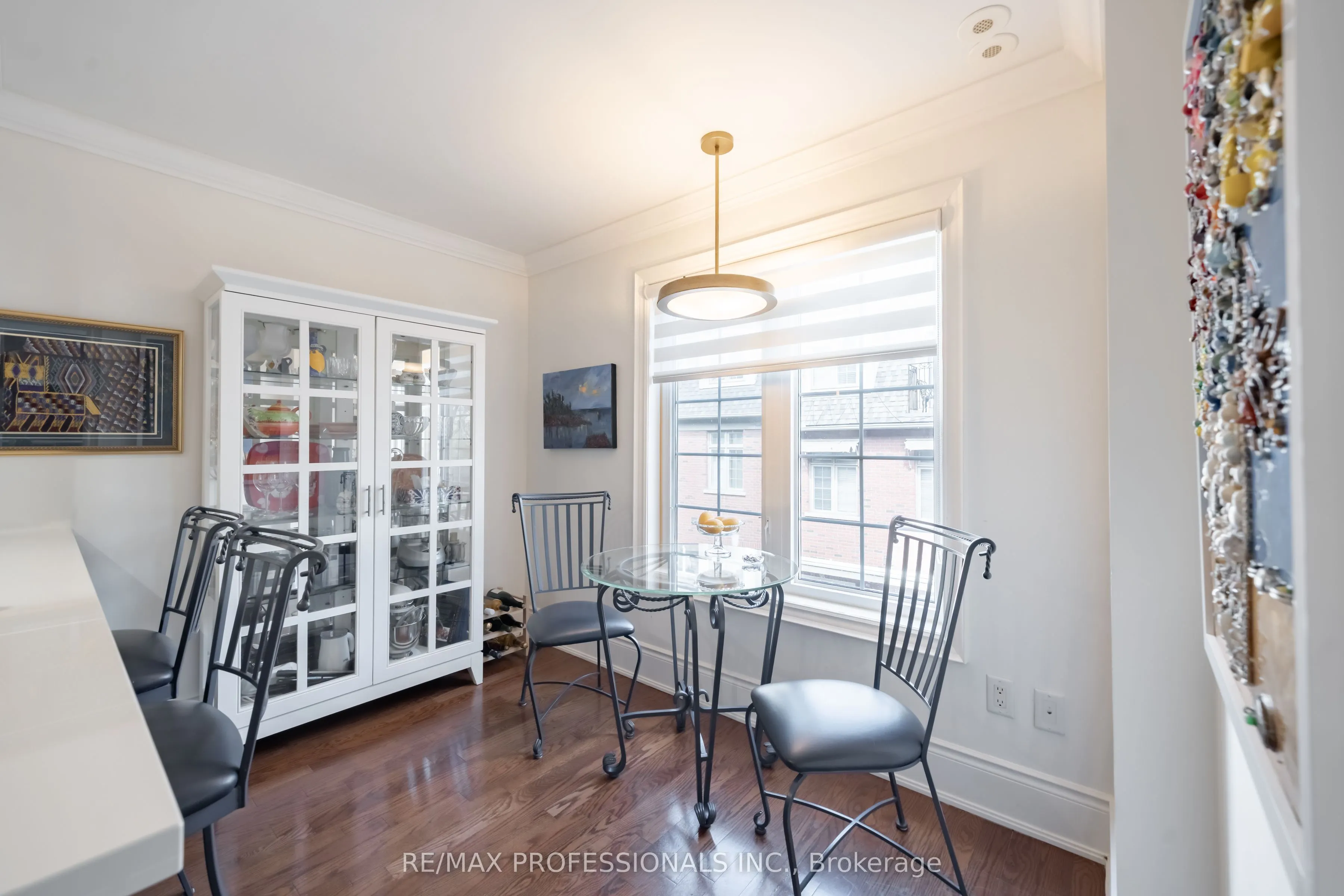 1111 Avenue Road, #205